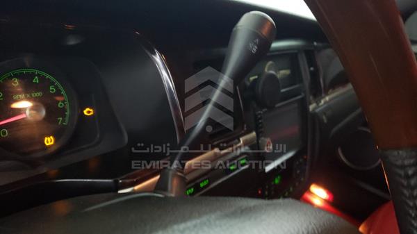 Lincoln Town 2011 2LNBL8CV0BX755963 Image 9