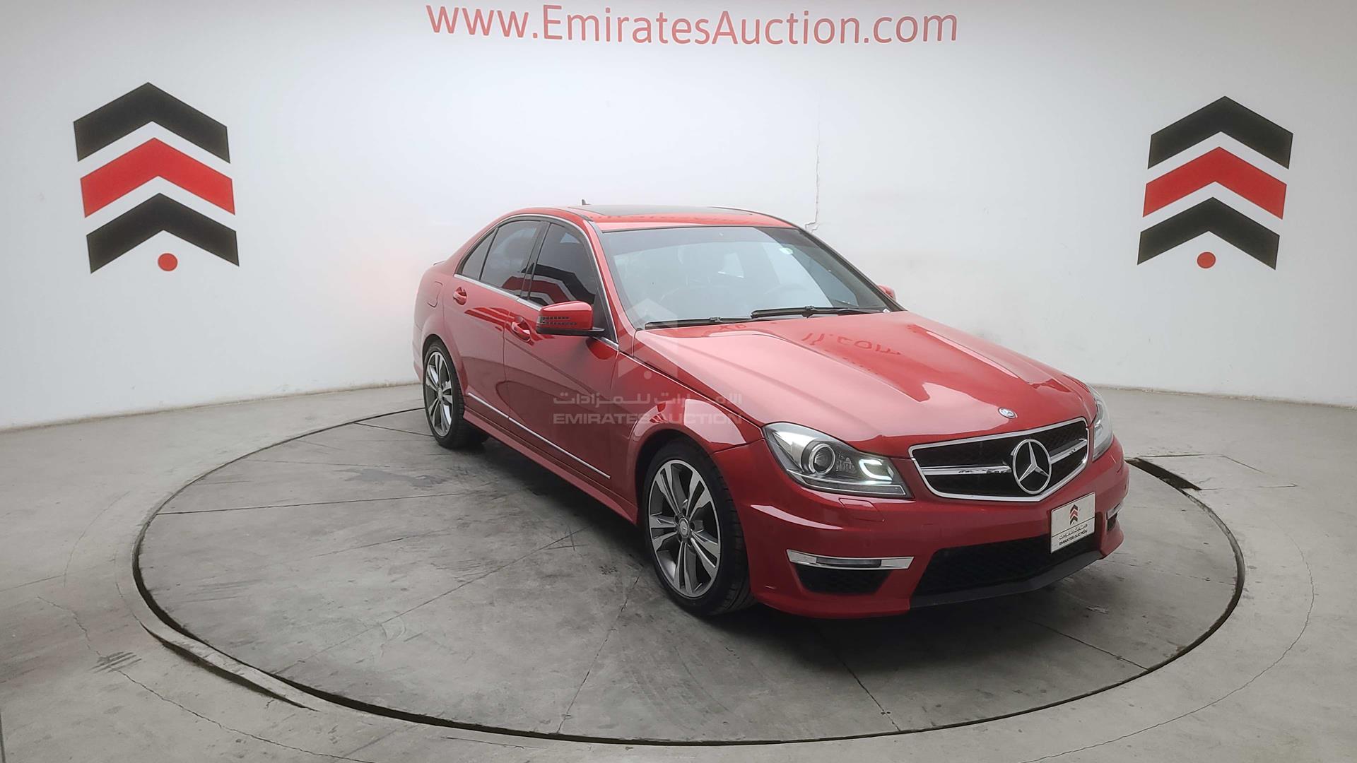 2010 MERCEDES C 300 VIN: WDDGF5EBXAR105572