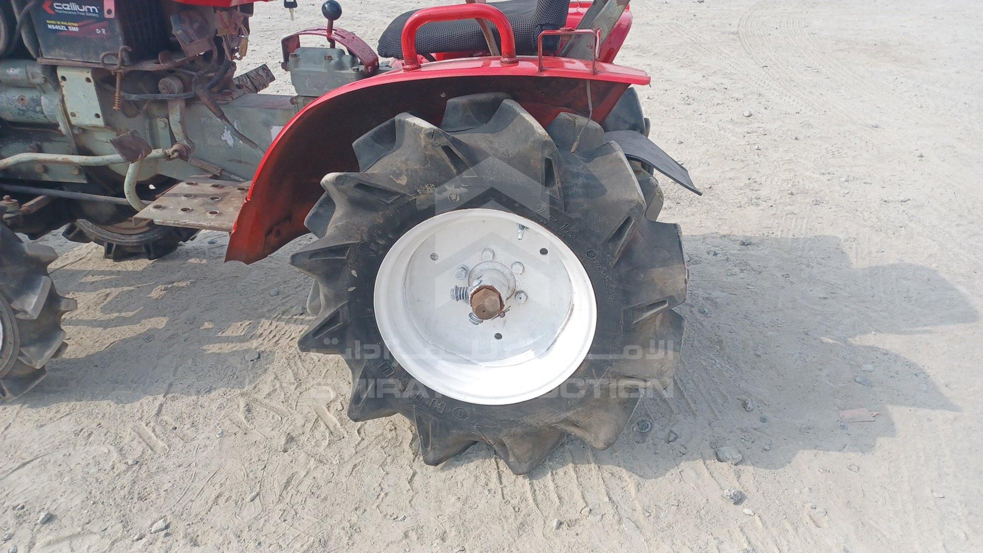 0 YANMAR --- VIN: YM1110D00626