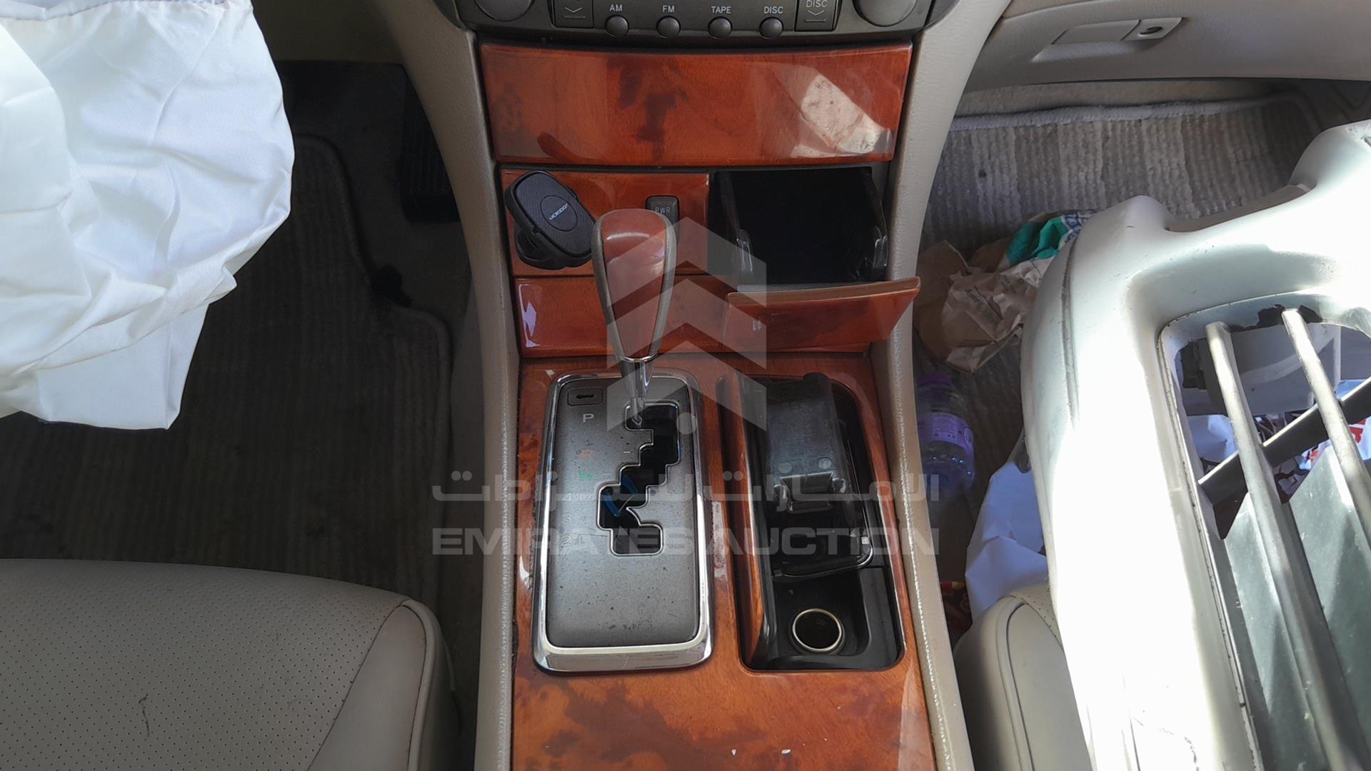 2001 LEXUS LS 430 VIN: JTHBN30F110018684