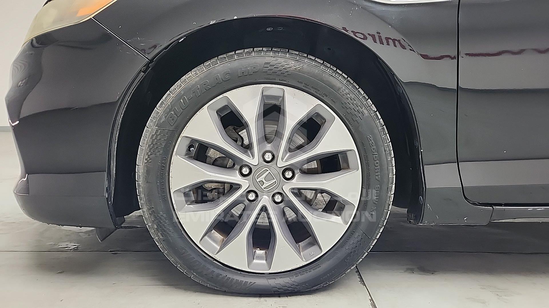 2015 HONDA ACCORD VIN: 1HGCT1278FA600273