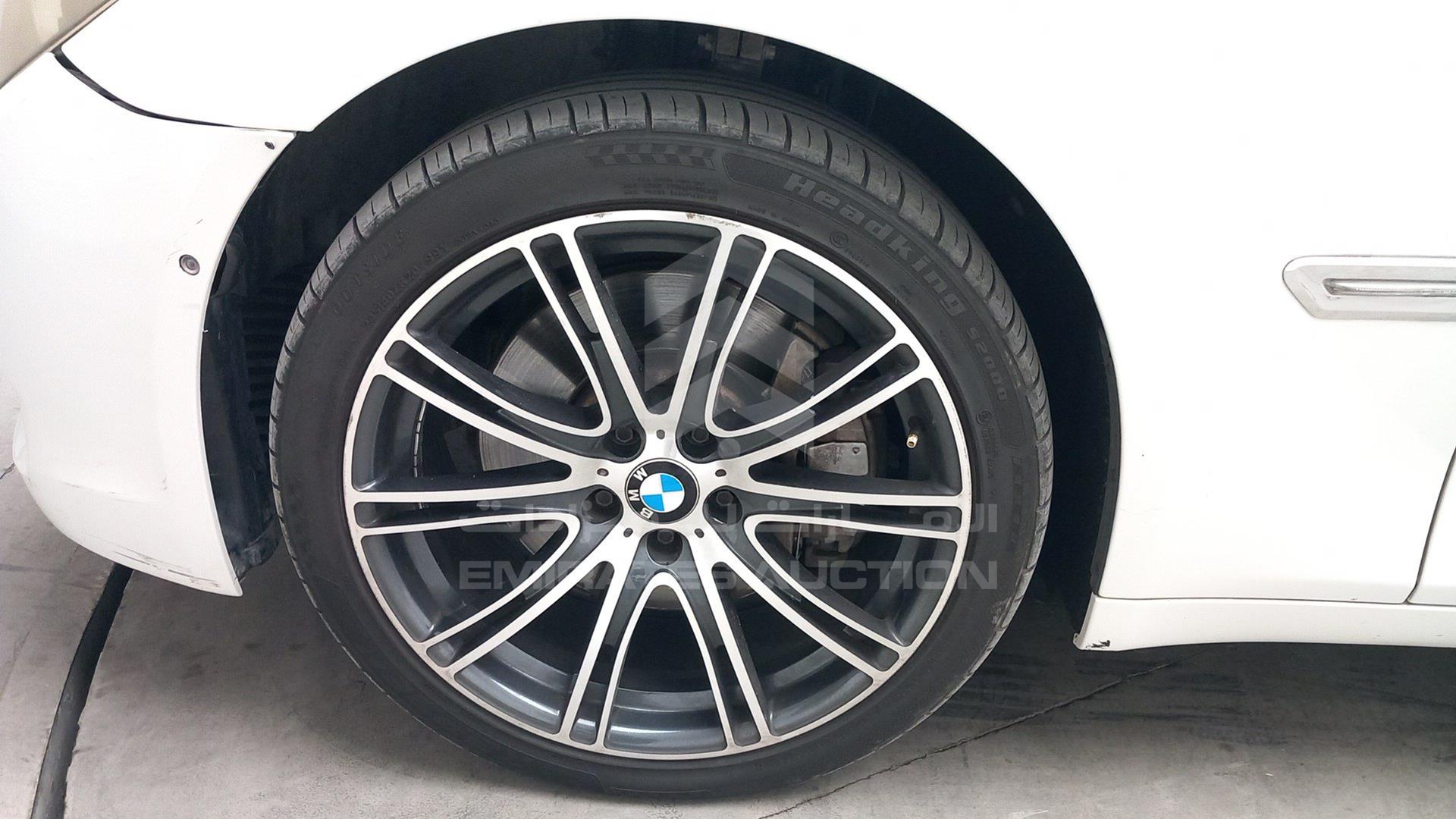 2009 BMW 750 I VIN: WBAKB81069CY52975