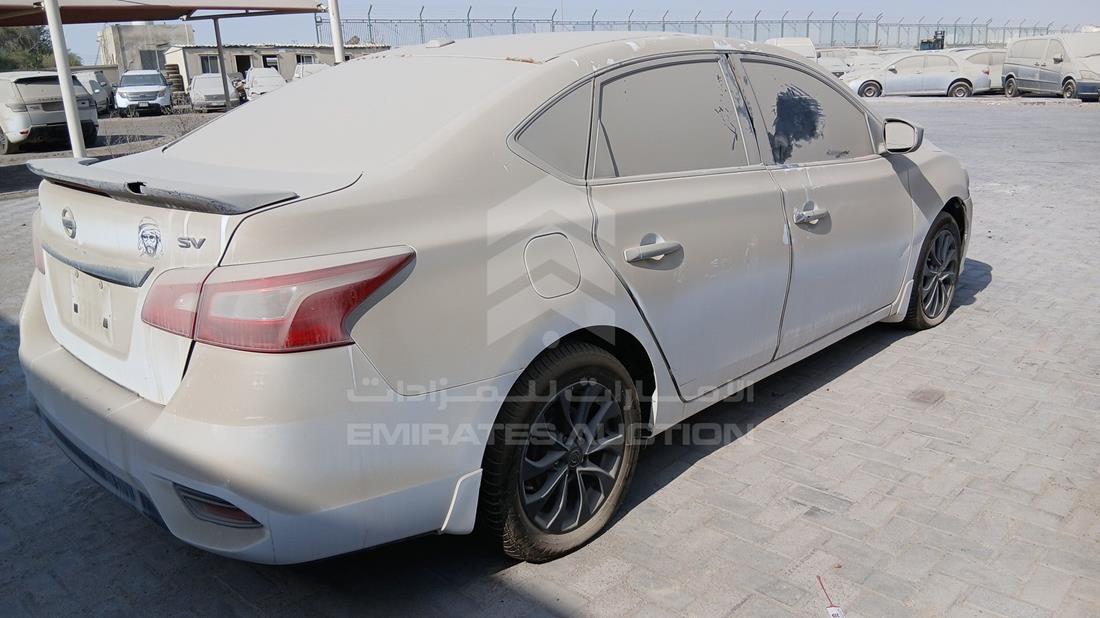 2019 Nissan Sentra — Rear Right Angle — Photo 8