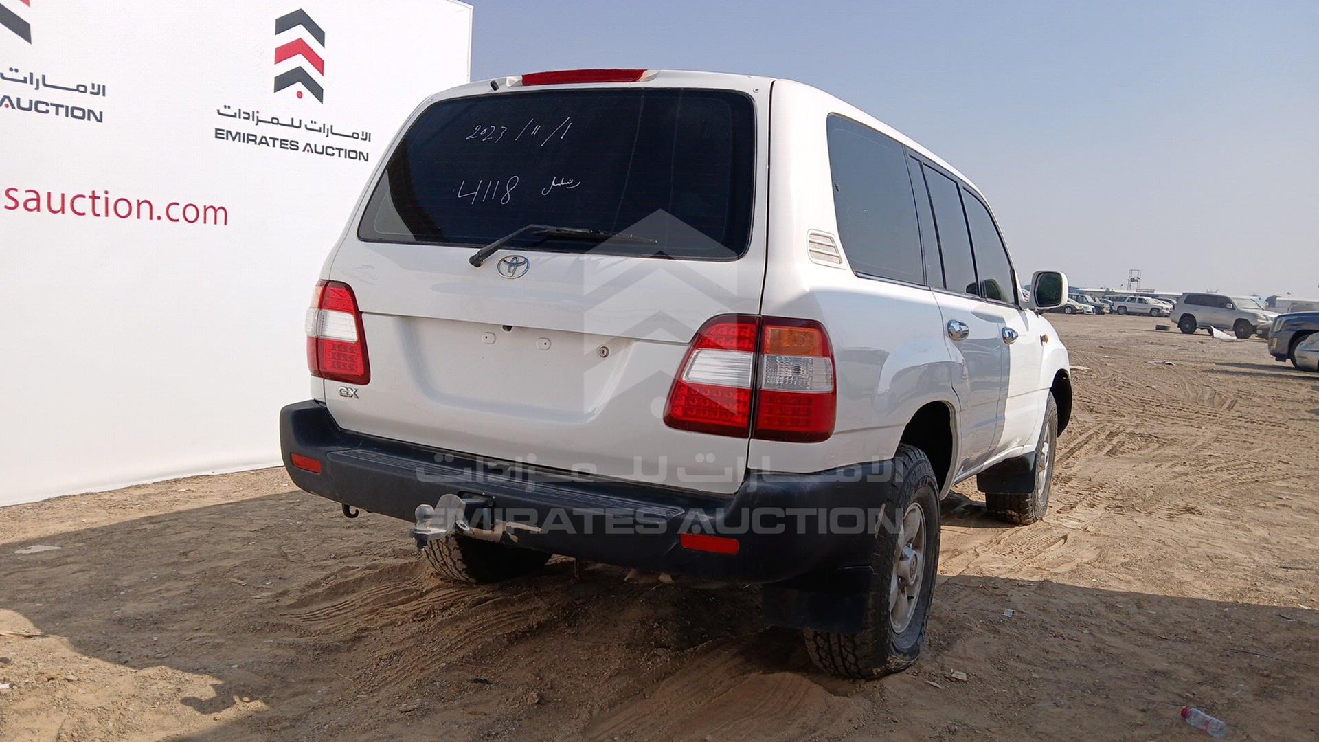 2002 TOYOTA LAND CRUISER VIN: JTEHT05J322021178