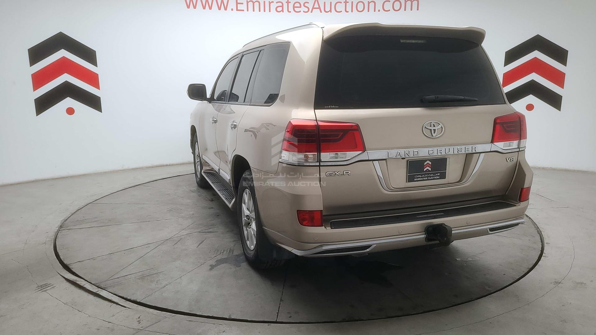 2018 TOYOTA LAND CRUISER VIN: JTMHX01J0J4160430