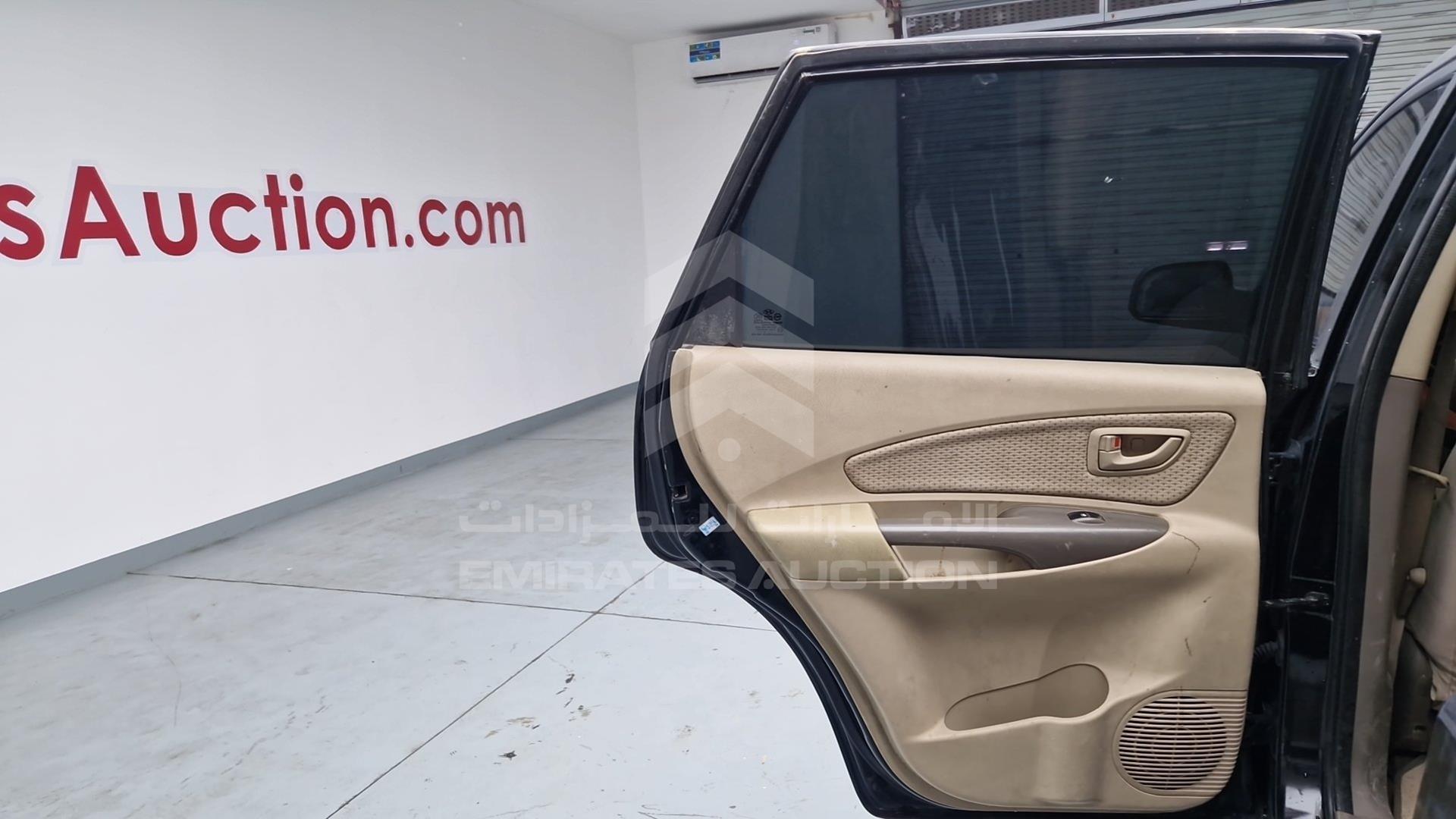 2009 HYUNDAI TUCSON VIN: KMHJM81B89U969425