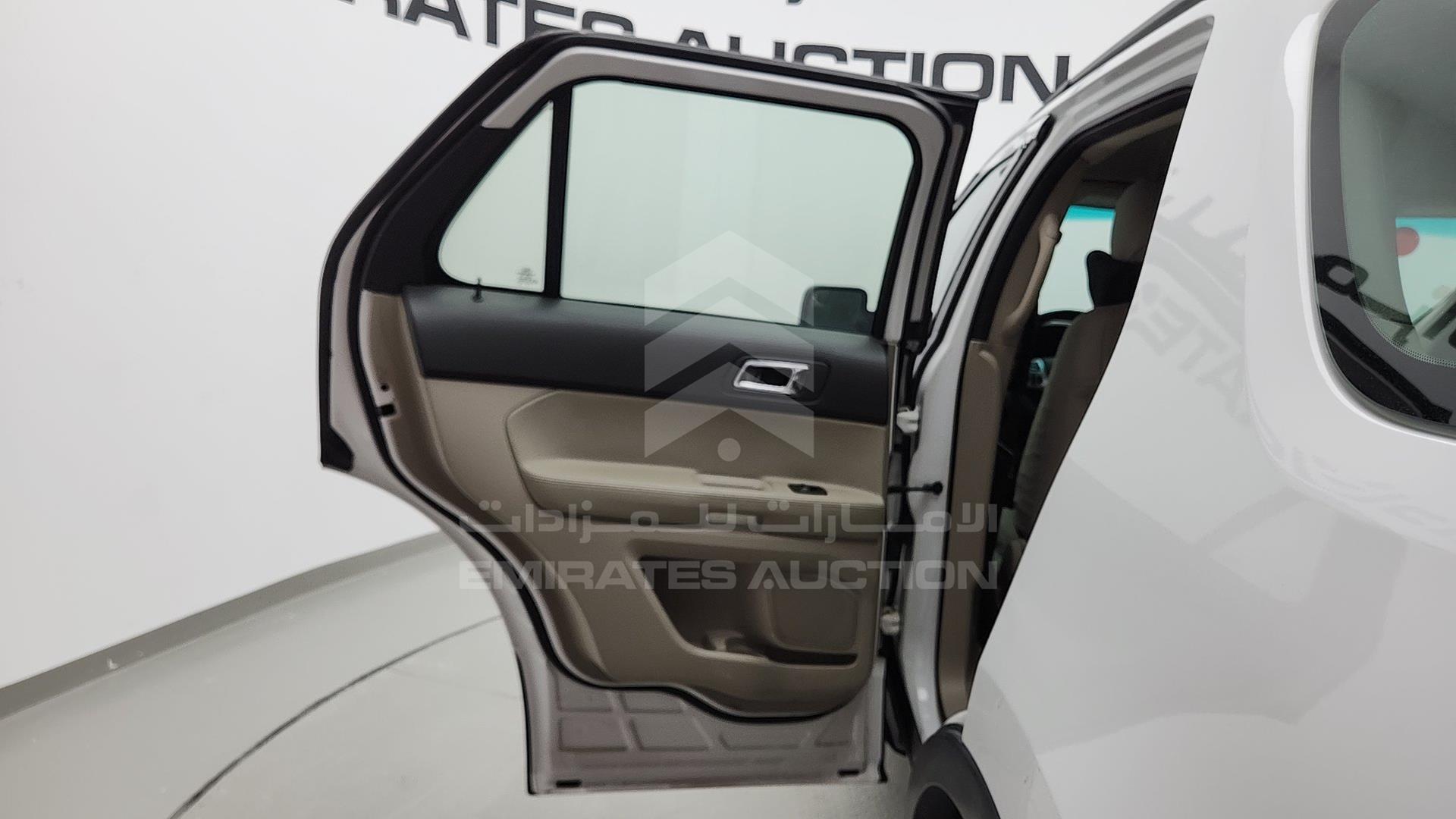 2015 FORD EXPLORER VIN: 1FM5K7B81FGA67410