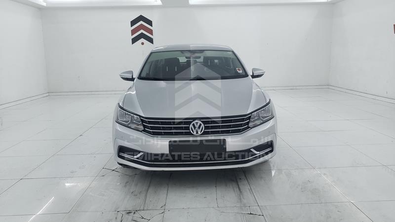Volkswagen Passat 2018. Lot# 360441. VIN WVWAR7A32JC021024. Photo 1