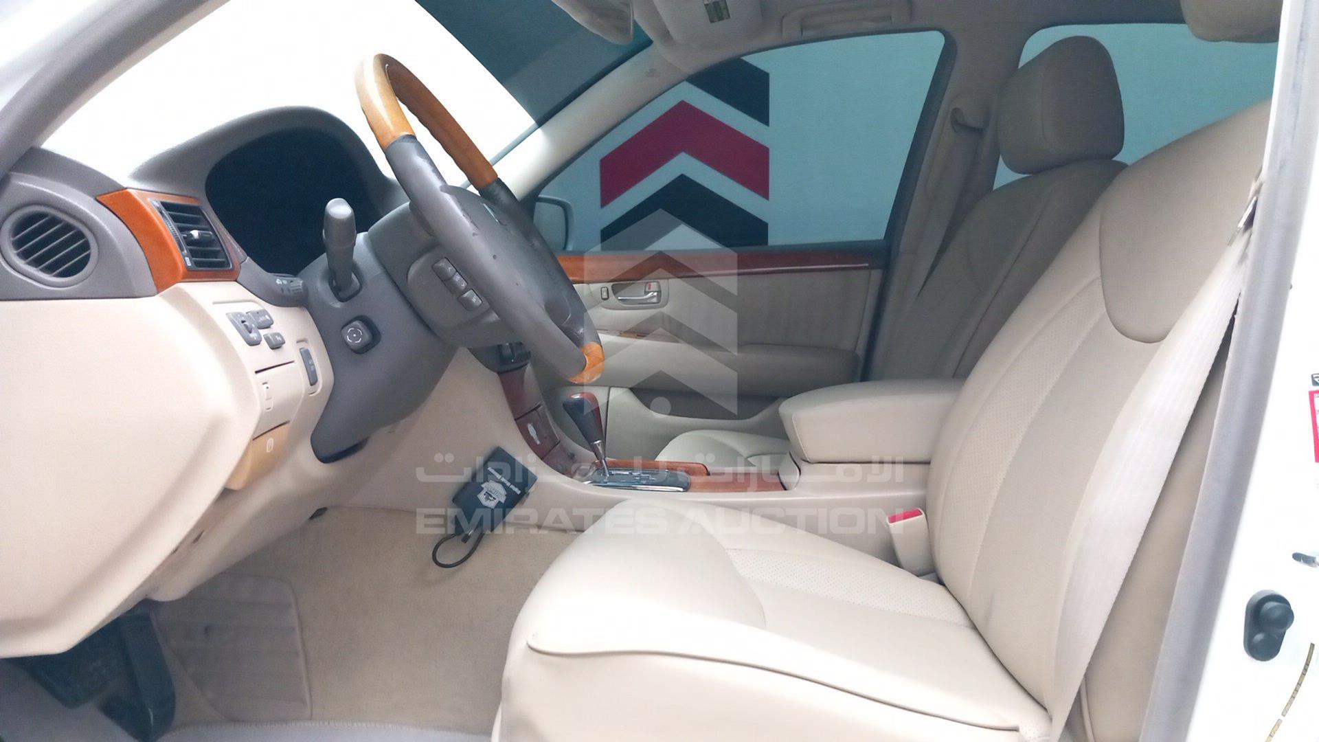 2004 LEXUS LS 430 VIN: JTHBN36F140142403