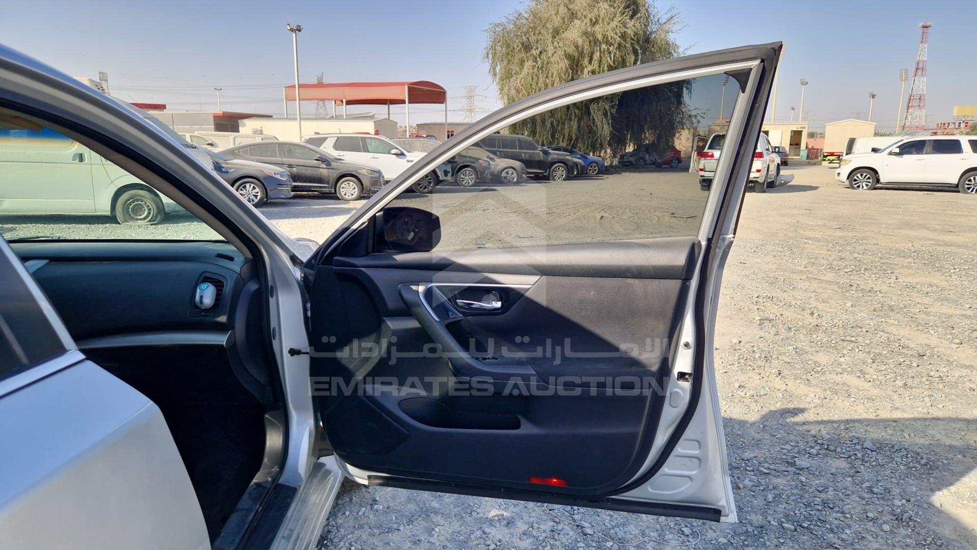 2014 NISSAN ALTIMA VIN: 1N4AL3AP3EC266388
