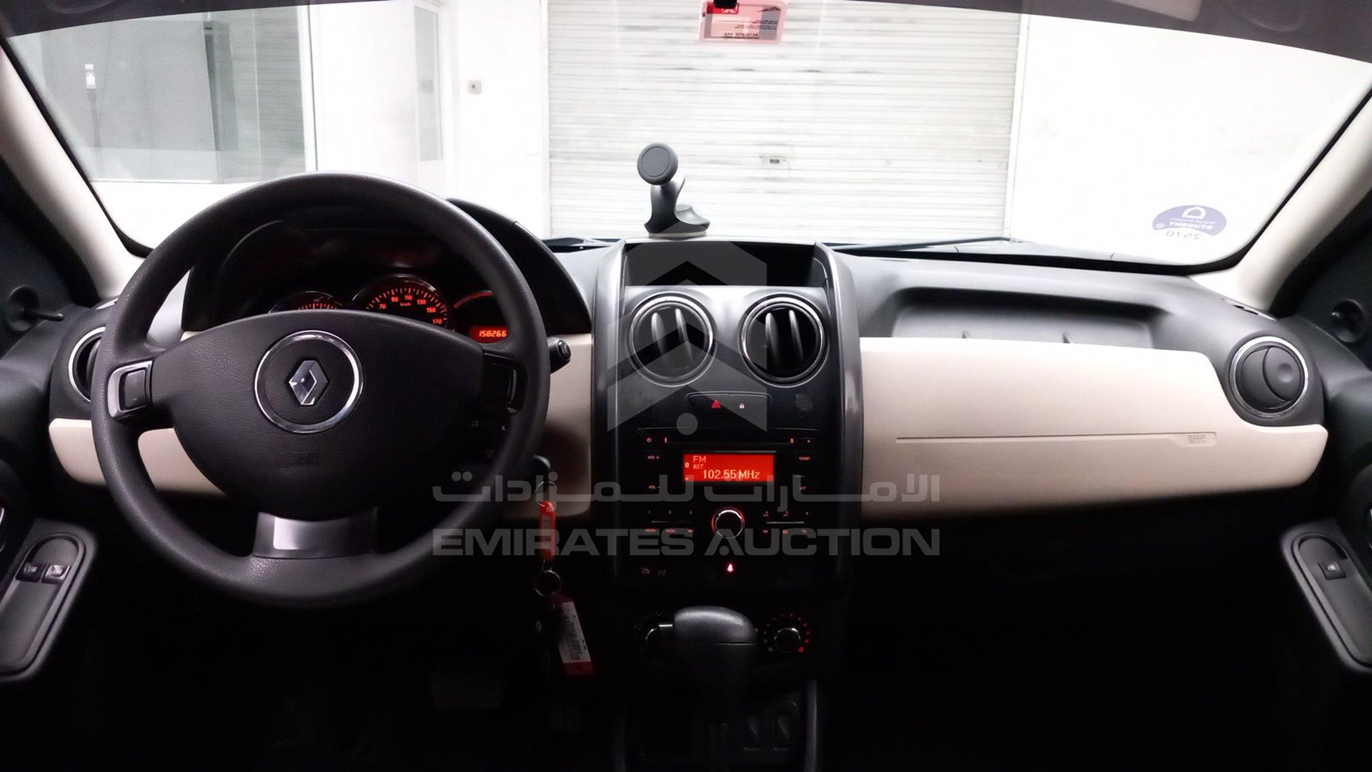 2017 RENAULT DUSTER VIN: VF1HSRCH5HA515793