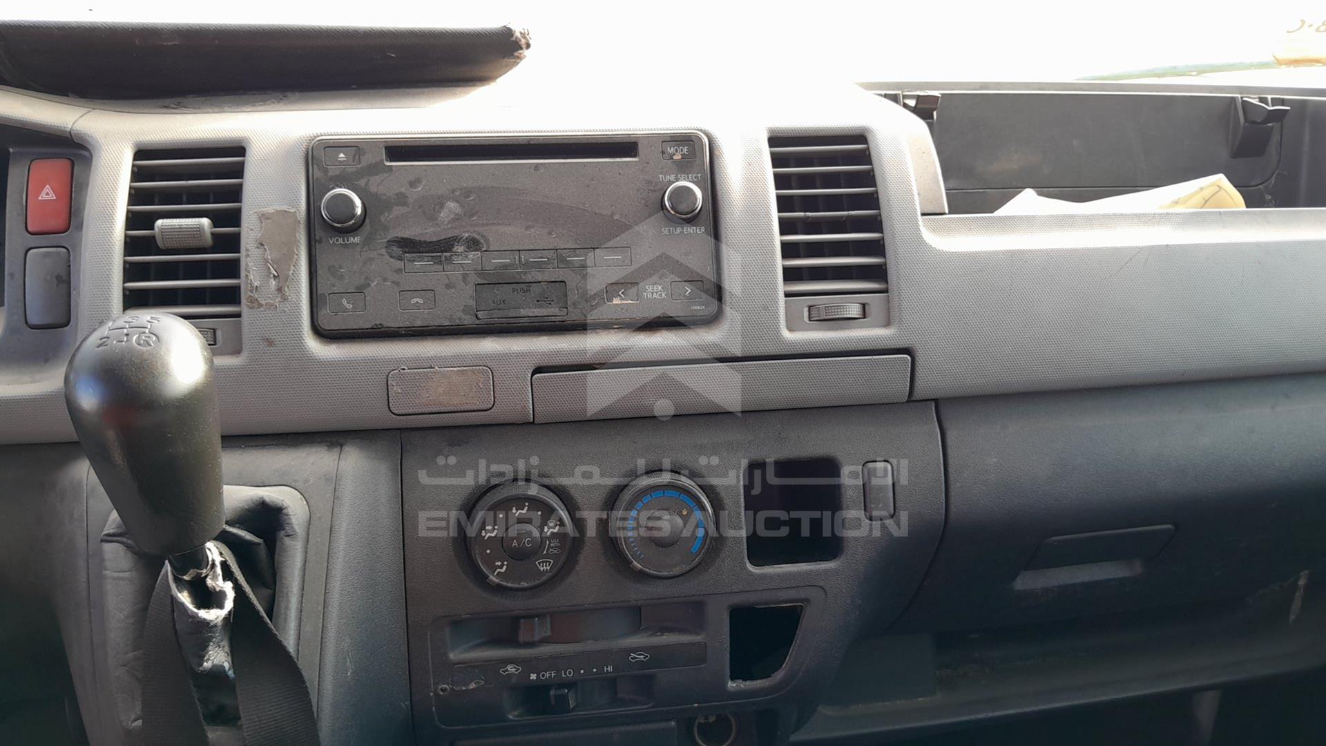 2011 TOYOTA HIACE VIN: JTFHX02P8B0056416