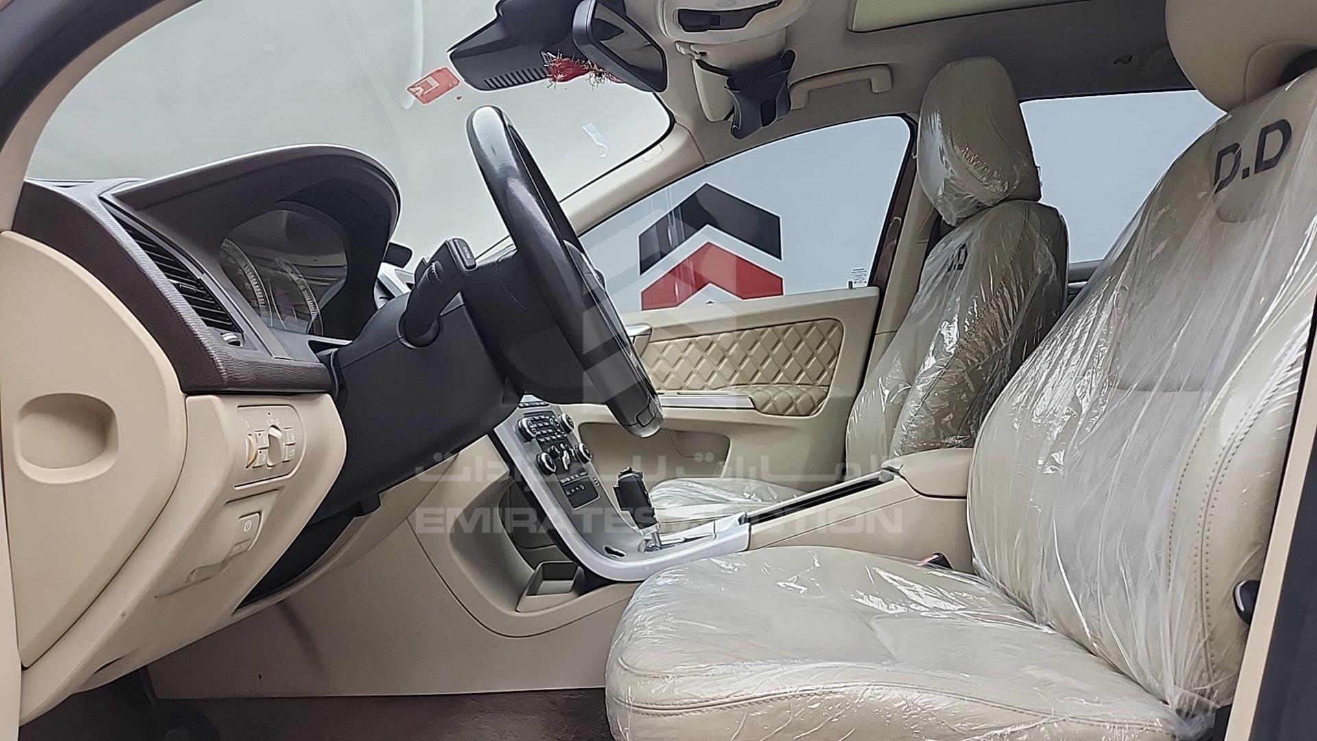 2010 VOLVO XC 60 VIN: YV1DZ9956A2088305