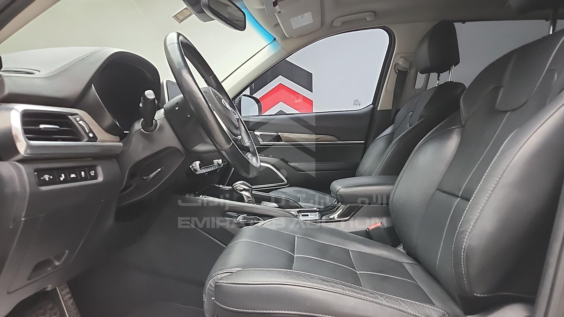 2020 KIA TELLURIDE VIN: 5XYP5DHC5LG086703