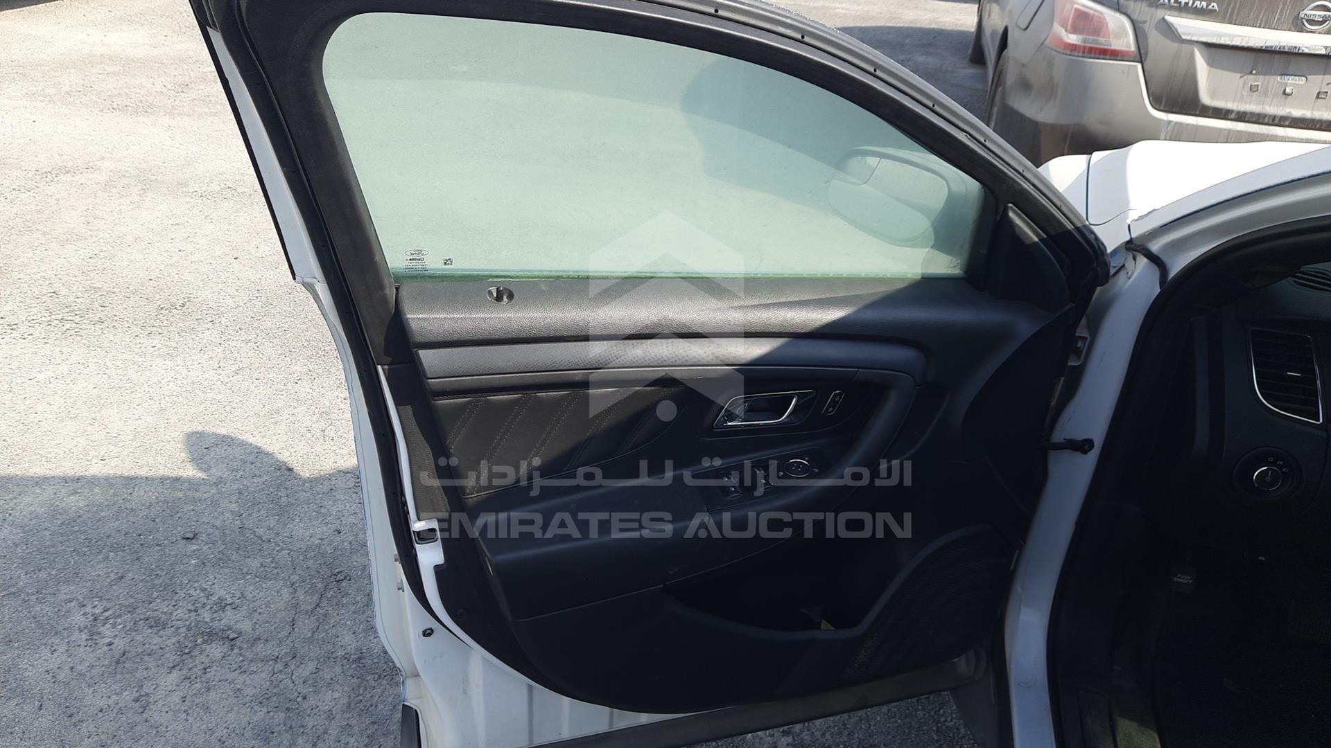 2014 FORD TAURUS VIN: 1FAHP2MT2EG184361