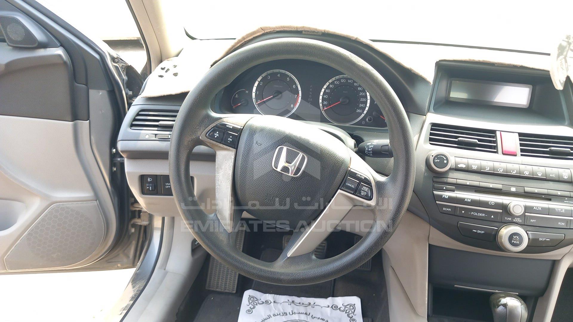 2009 HONDA ACCORD VIN: JHMCP26329C412386