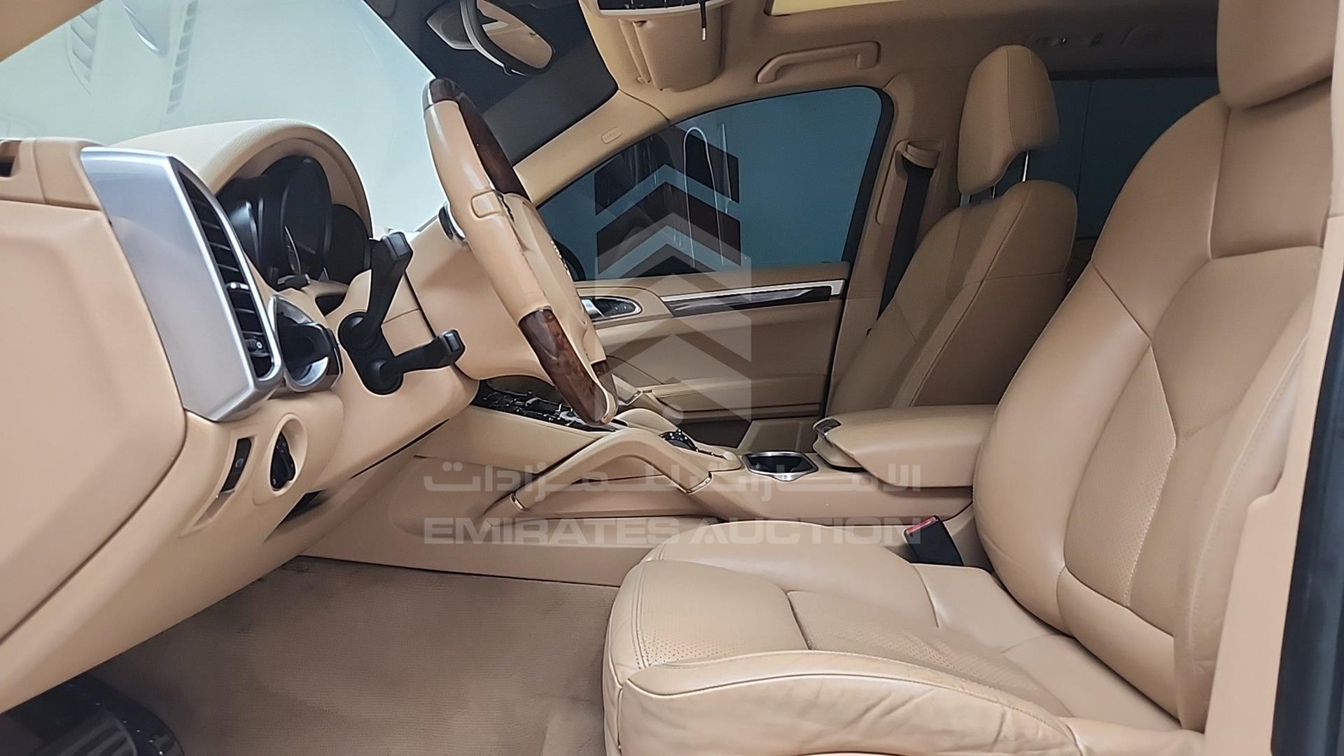 2013 PORSCHE CAYENNE VIN: WP1ZZZ92ZDLA83541