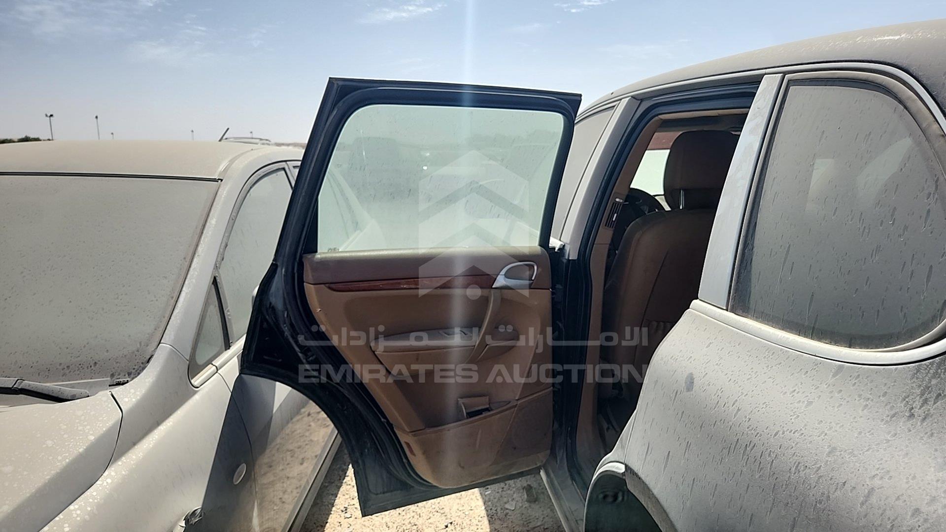 2005 PORSCHE CAYENNE VIN: WP1ZZZ9PZ5LA08040