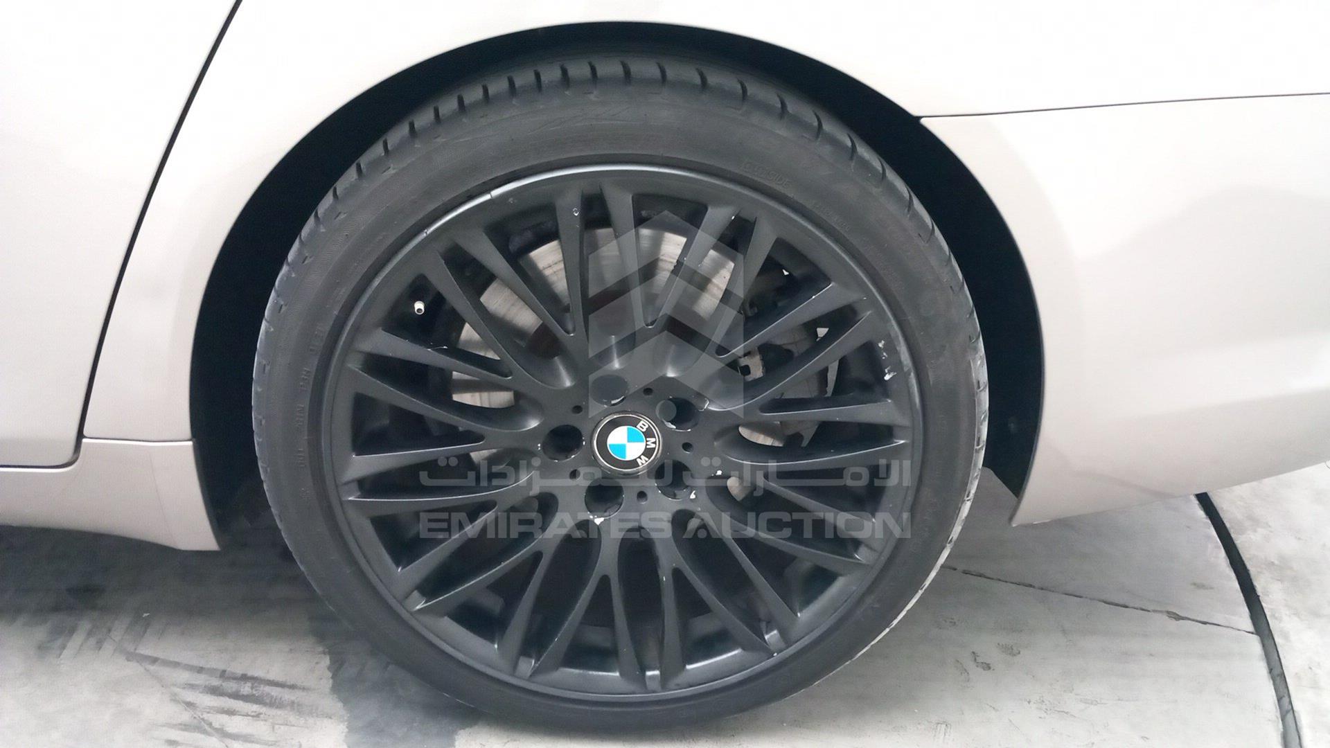 2010 BMW 750 VIN: WBAKB8108AC342700