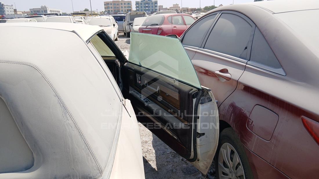 Cadillac - Scrap without document — Front Right Door — Photo 22