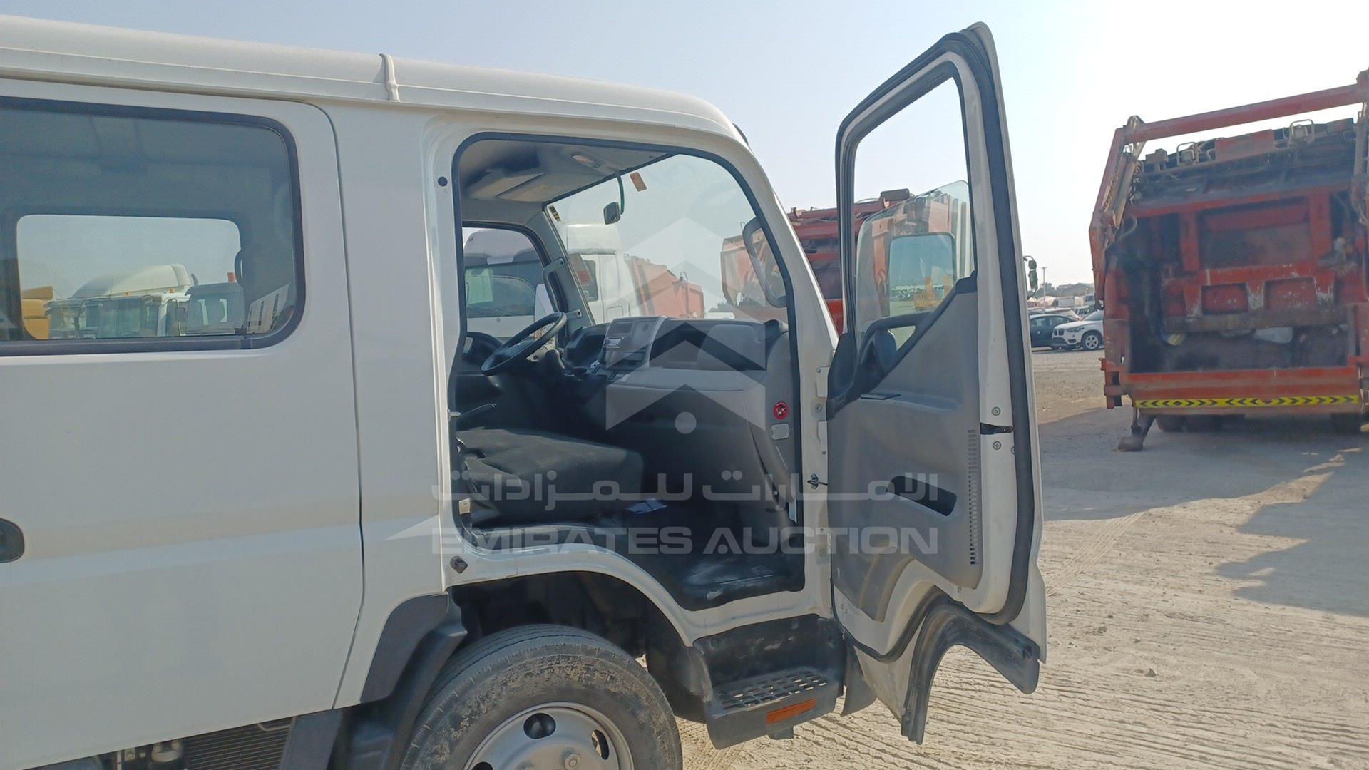 2022 MITSUBISHI CANTER VIN: JL6BDG6A2NK010070