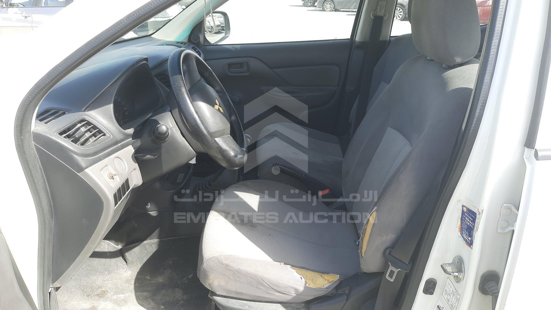2016 MITSUBISHI L 200 VIN: MMBJNKJ40GH045491