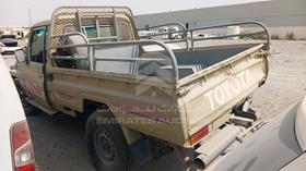 2002 Toyota Land Cruiser Pickup — Rear Left Angle — Photo 6 — Thumbnail