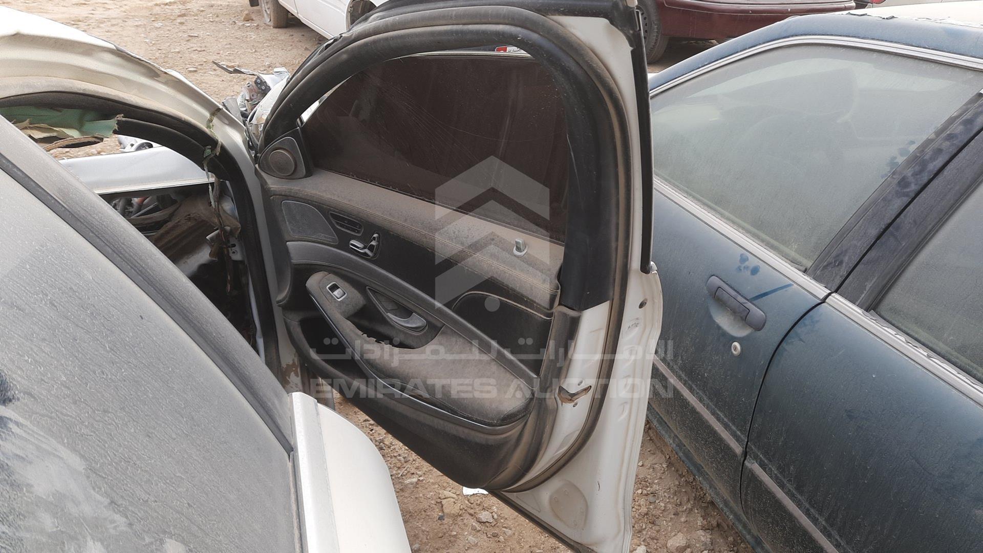0 MERCEDES S 63 VIN: WDDUG8CB5FA188872