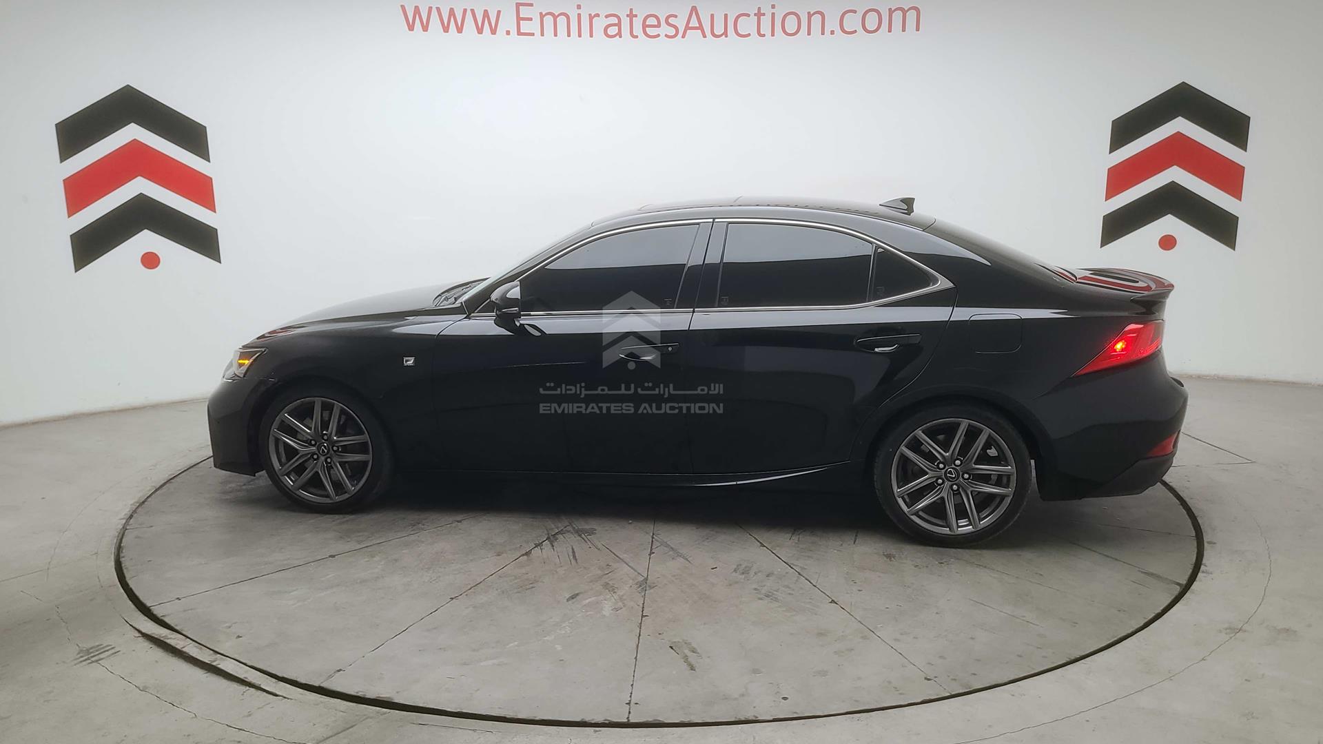 2018 LEXUS IS300 VIN: JTHBA1D25J5081877