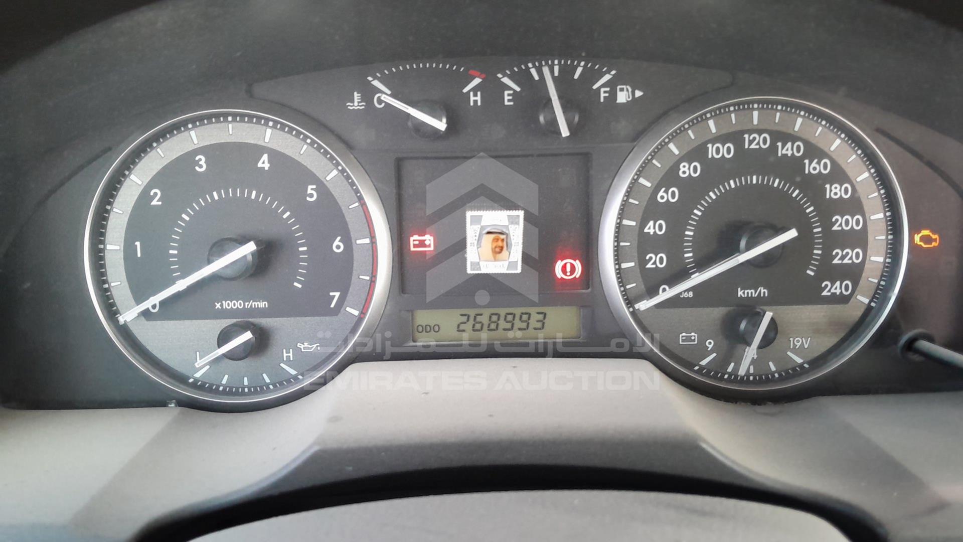 2011 TOYOTA LAND CRUISER VIN: JTMHU09J5B4046244