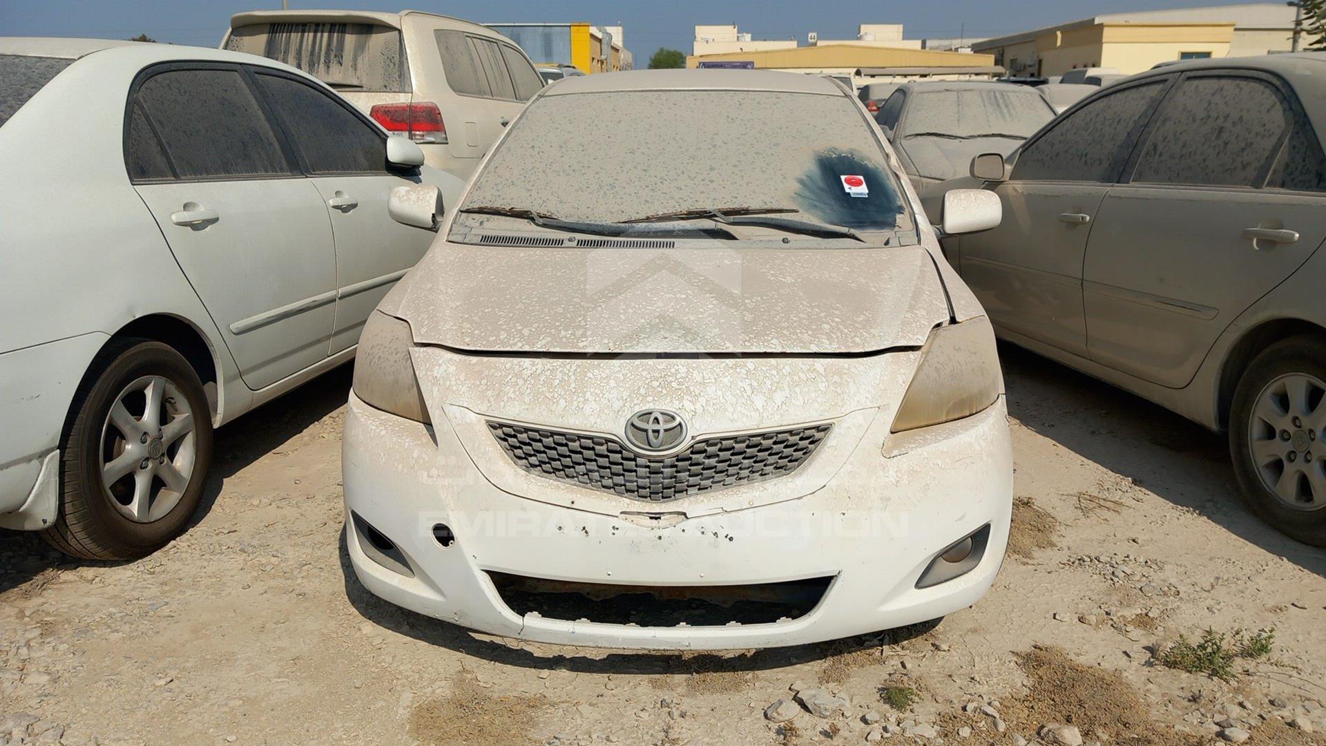 2007 TOYOTA YARIS VIN: JTDBW923X71057071