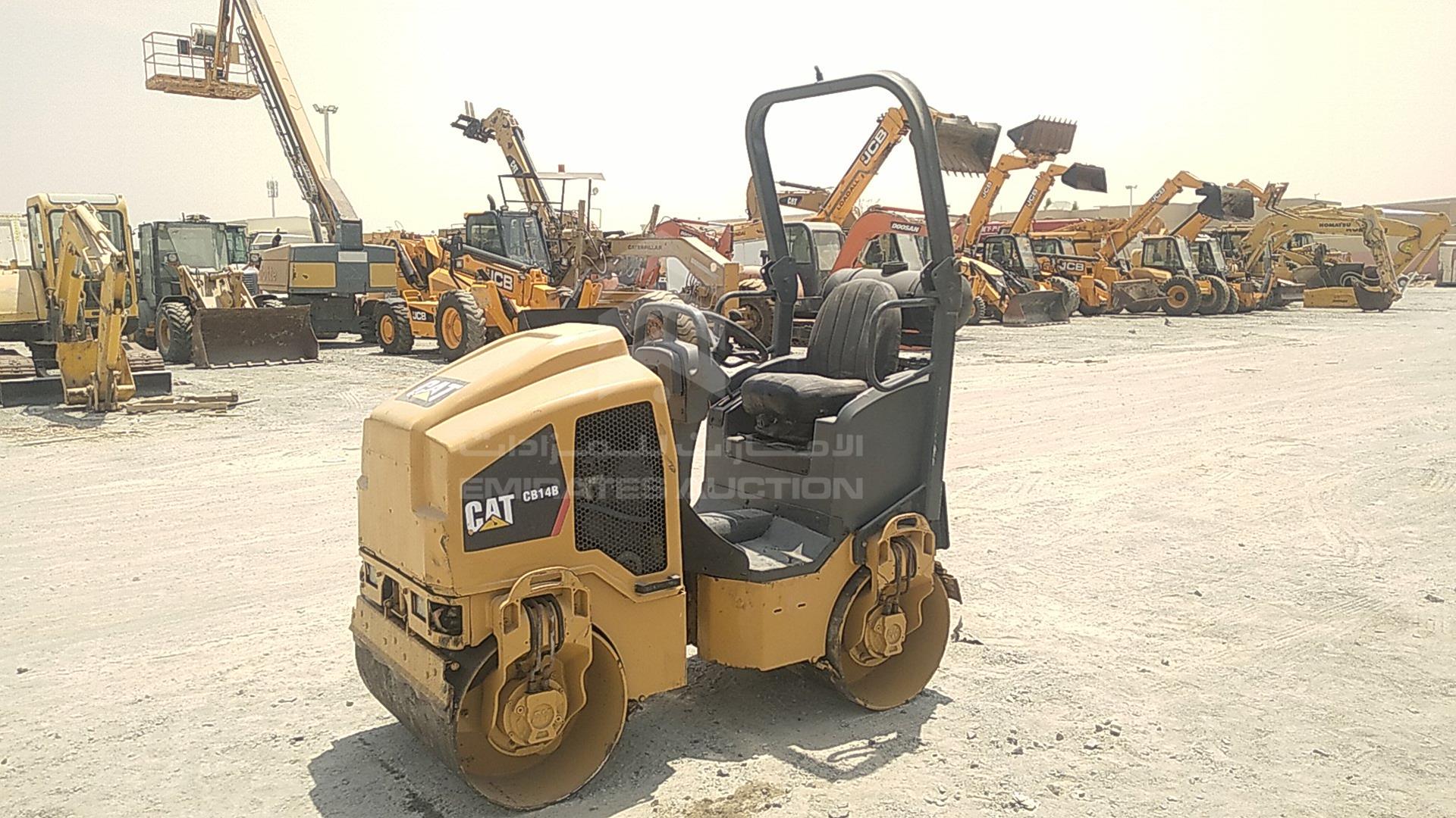 2015 CATERPILLAR --- VIN: CATCB14BB47800276