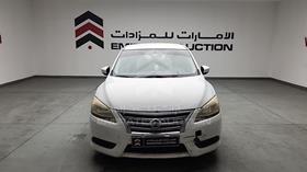2014 Nissan Sentra — Full Front View — Photo 1 — Thumbnail