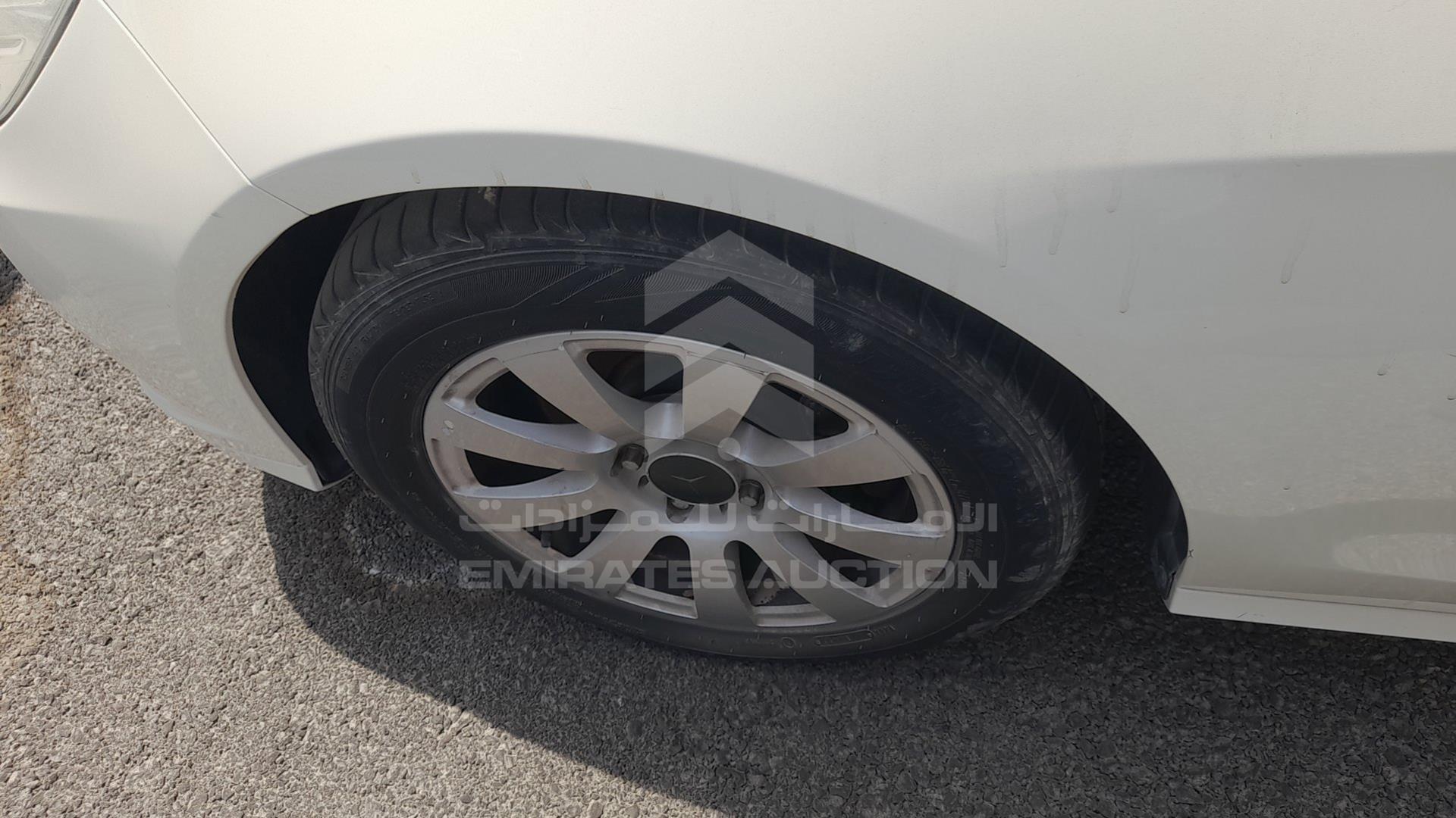 0 MERCEDES --- VIN: WDDHF5EB0AA243639