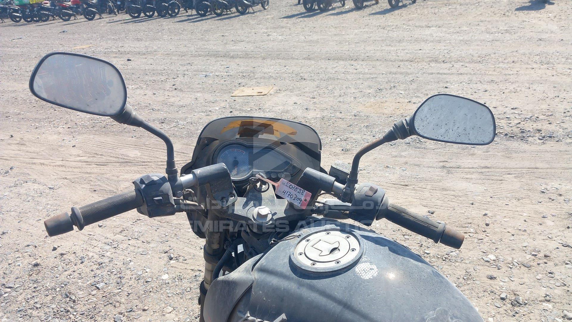 0 BAJAJ PULSAR VIN: MD2A12DY2HCE07838