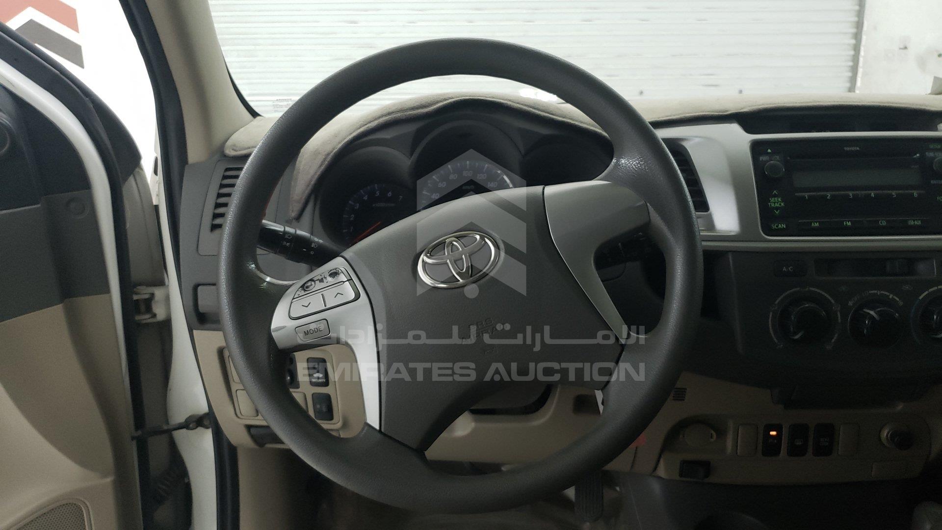 MHFYX59G0D8044989 - 2013 Toyota Fortuner - #356025