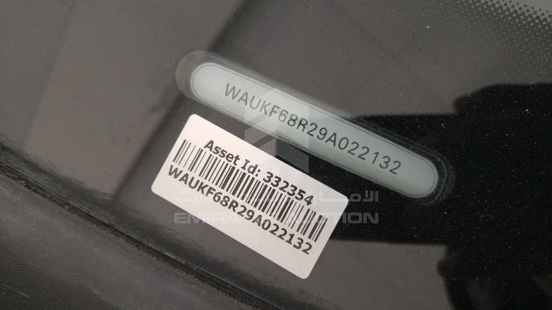 WAUKF68R29A022132 Auction: EmiratesAuction Lot: 405536 WAUKF68R29A022132 Audi Q5 2009 GREY Photo 3