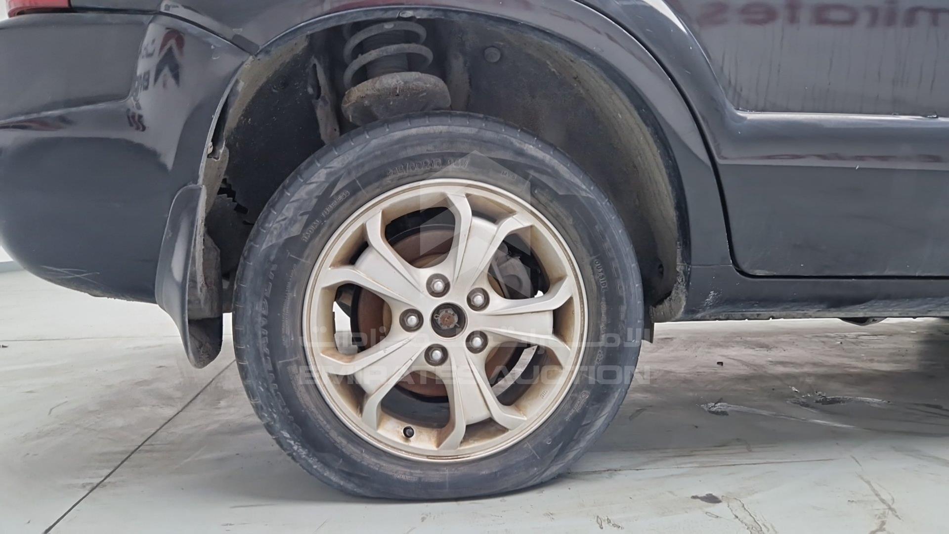 2009 HYUNDAI TUCSON VIN: KMHJM81B89U969425