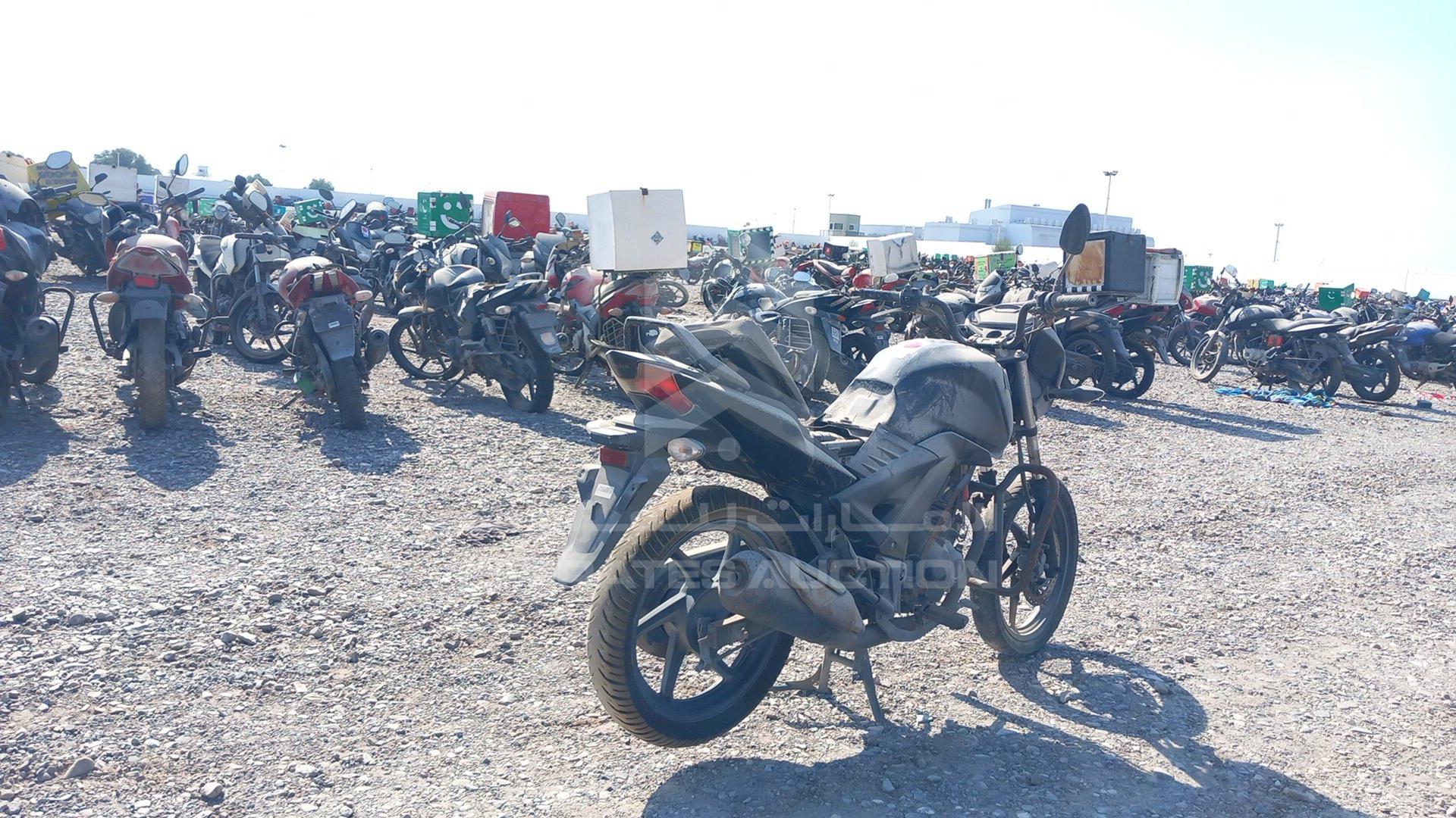 2017 HONDA UNICORN 160 VIN: ME4KC2063H8001936