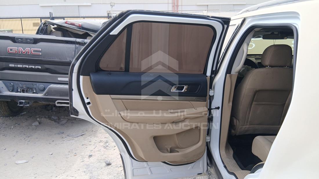 2016 Ford Explorer — Rear Left Door — Photo 17