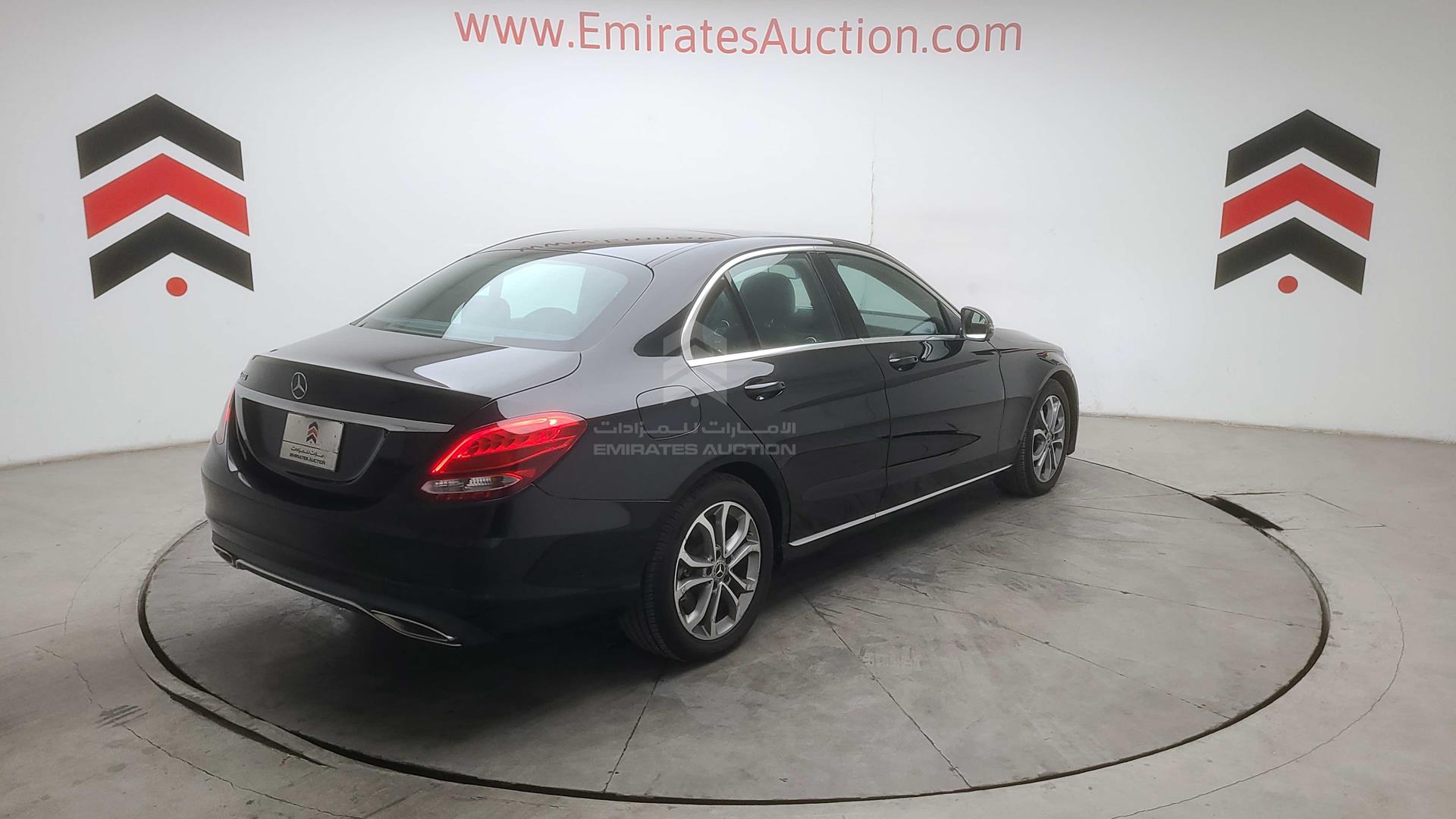 2018 MERCEDES C 300 VIN: WDDWF4JB9JR417894