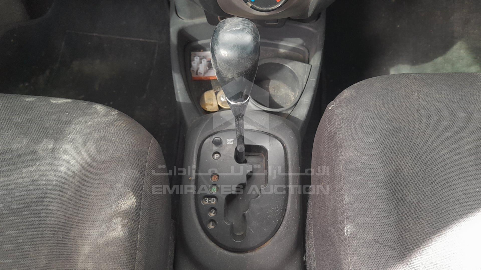 2009 TOYOTA YARIS VIN: JTDKW923495118488