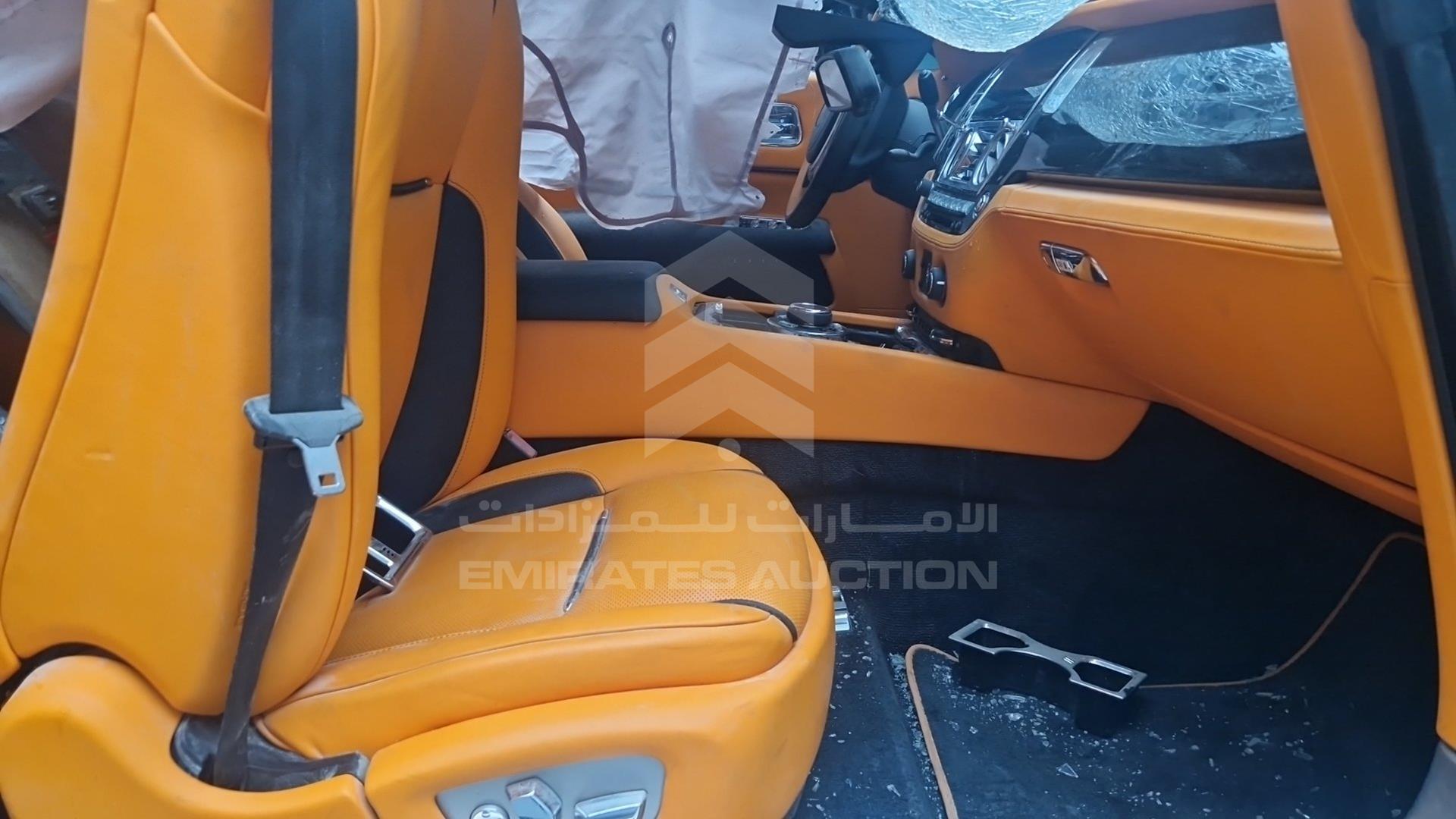 2019 ROLLS-ROYCE WRAITH VIN: SCA665C08KUX81483
