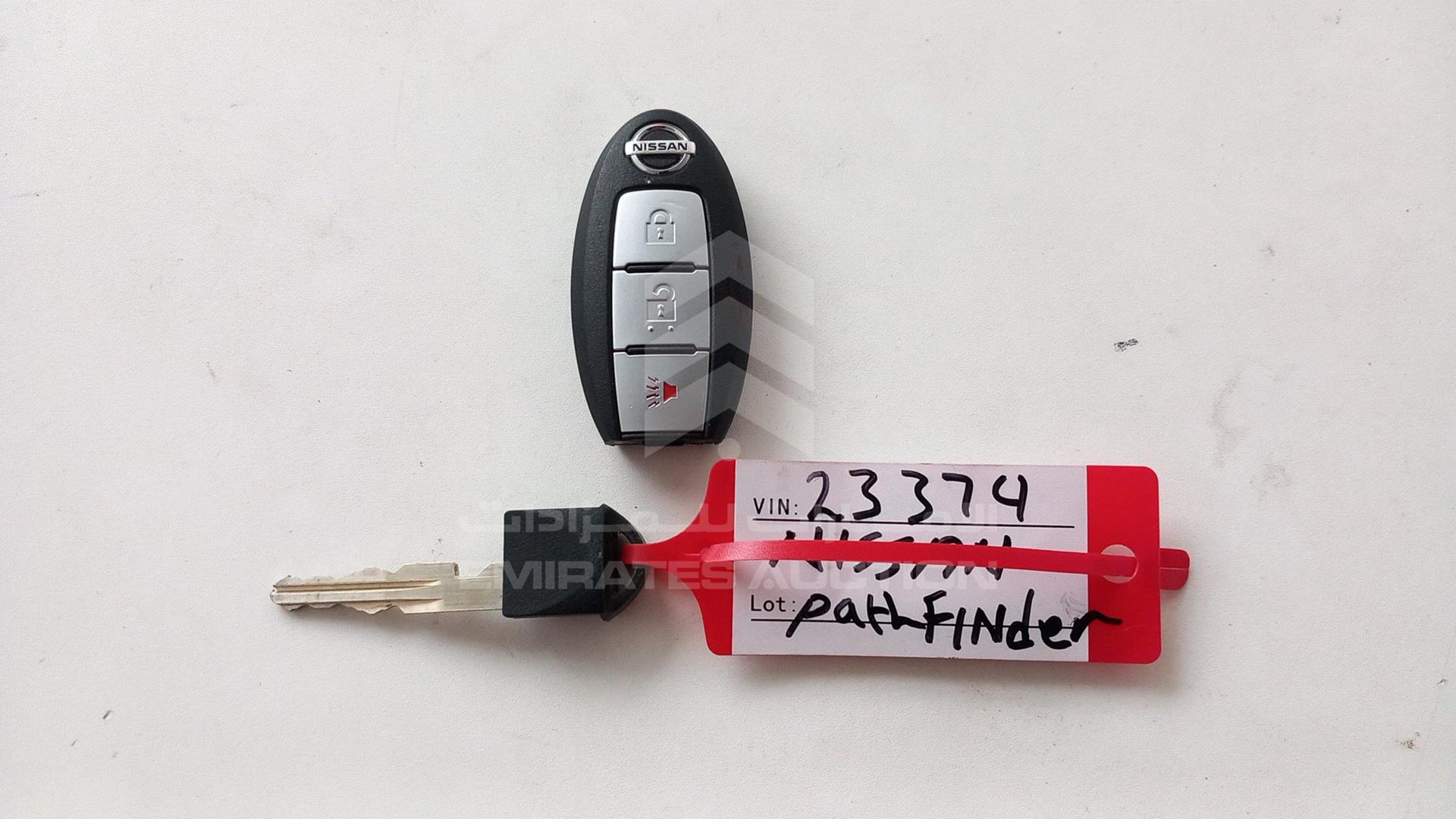 2015 NISSAN PATHFINDER VIN: 5N1AR2M50FC623374