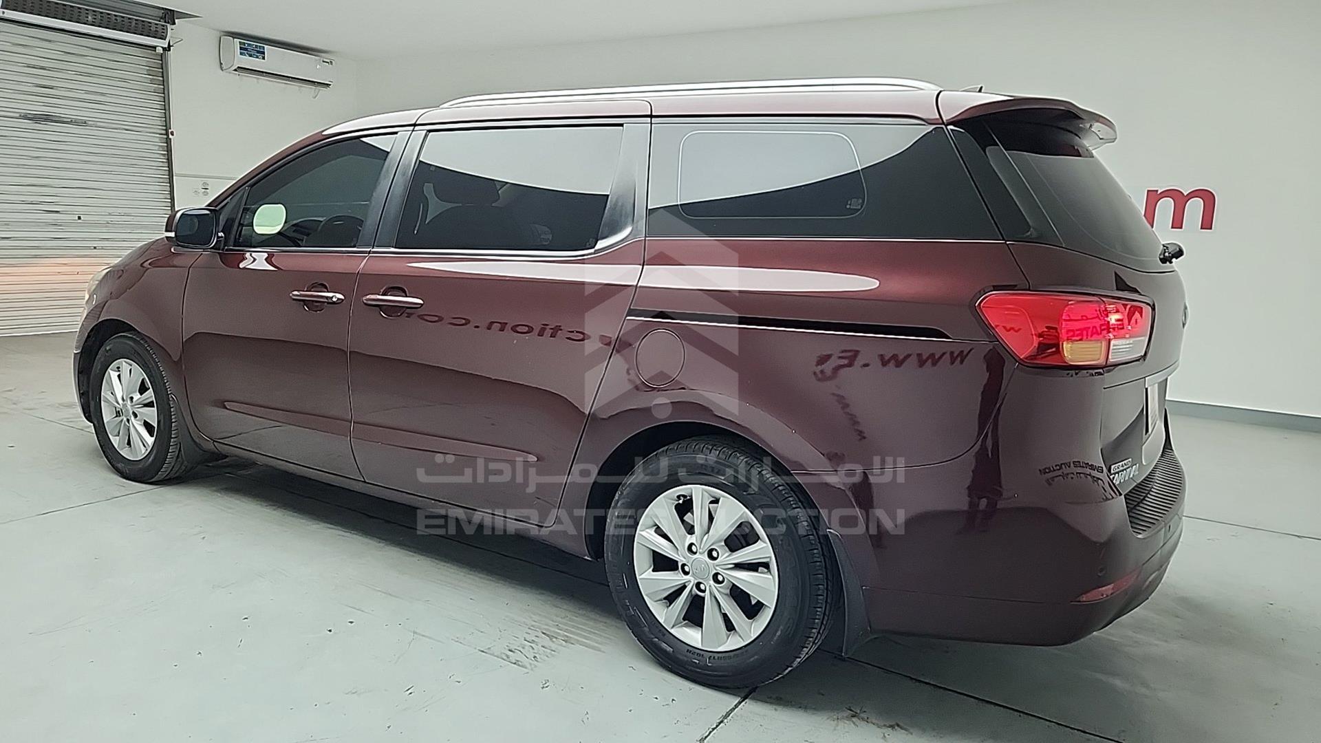2017 KIA CARNIVAL VIN: KNAMB8129H6273986