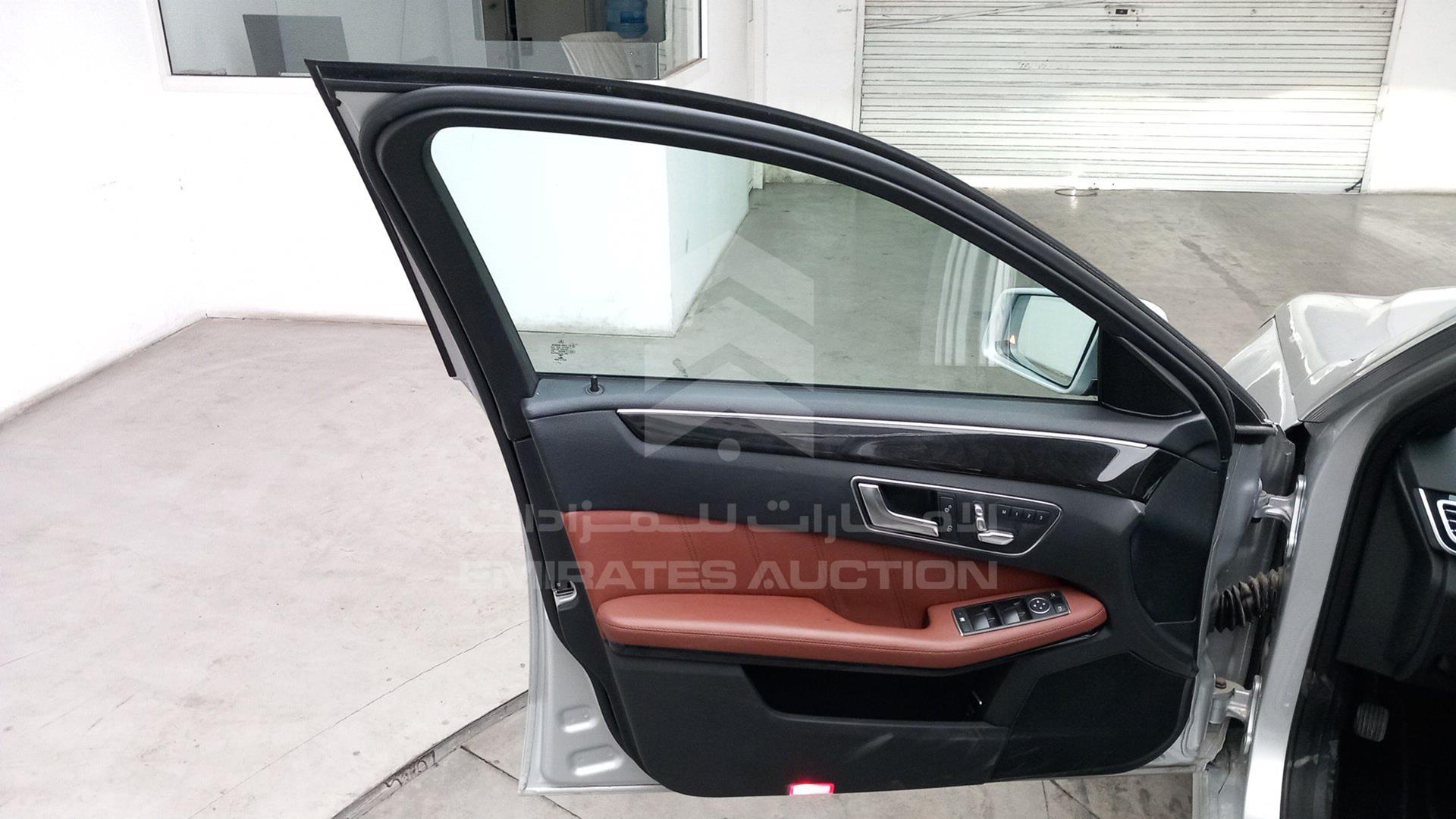 2015 MERCEDES E 300 VIN: WDDHF8BB0FB107566