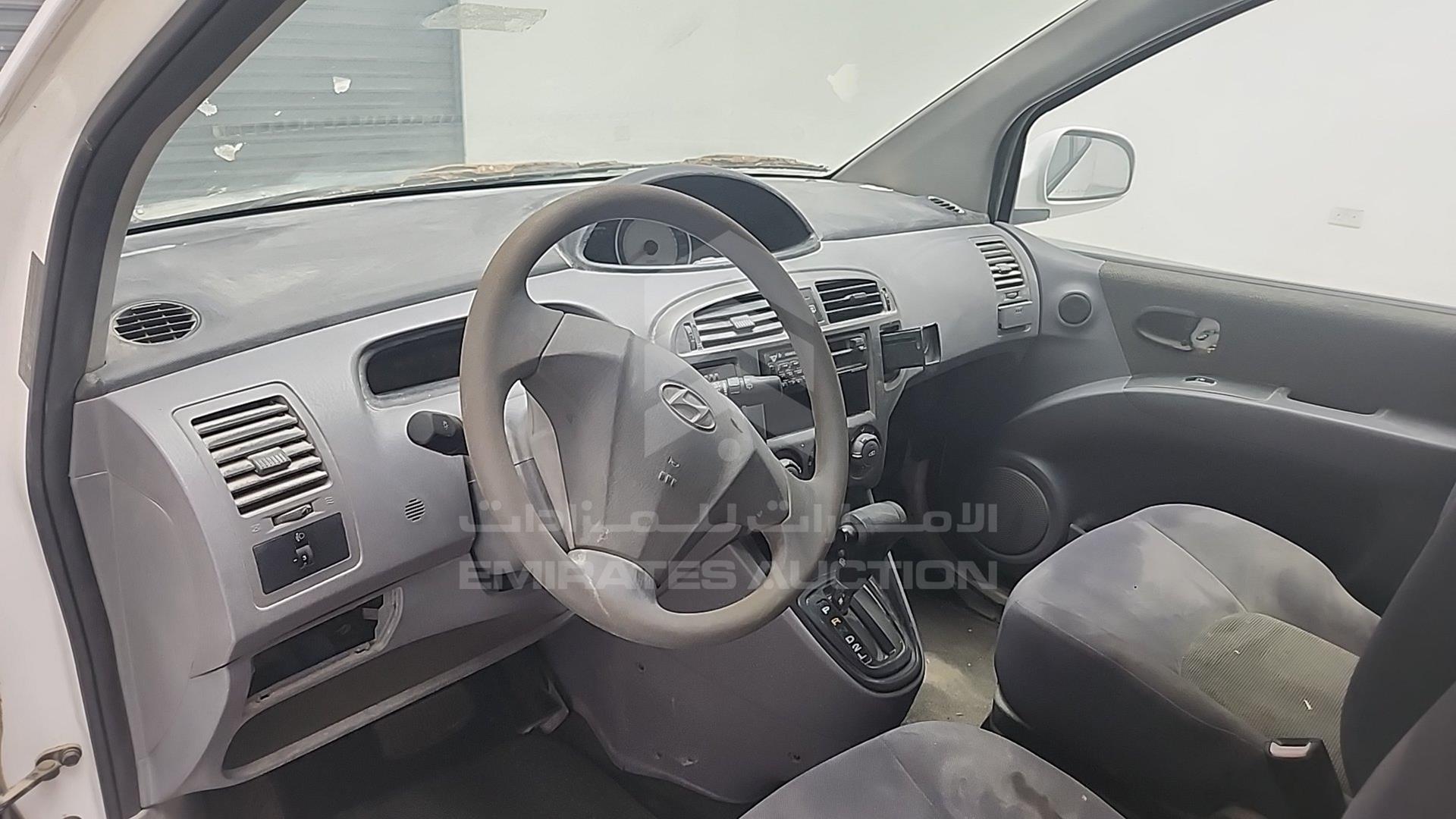 2006 HYUNDAI MATRIX VIN: KMHPN81D86U266914