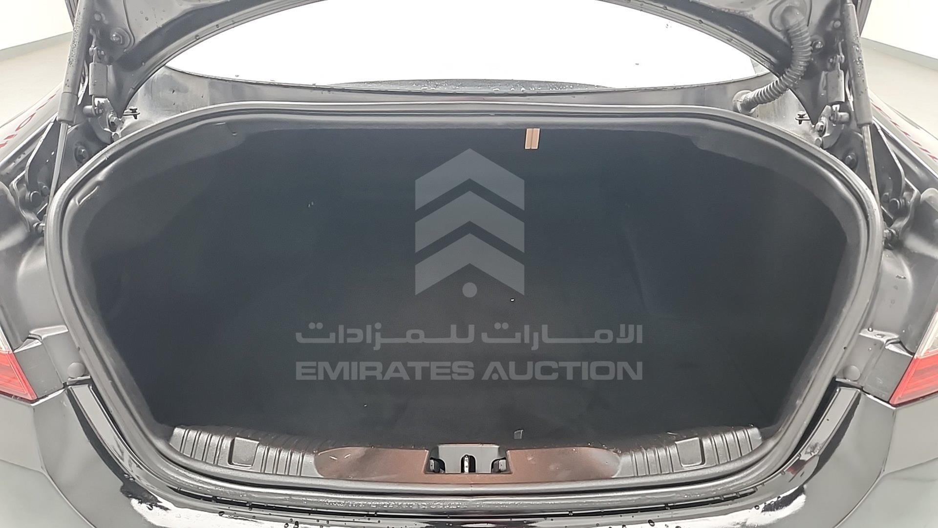 2014 JAGUAR XF VIN: SAJAA05N9EPU12651