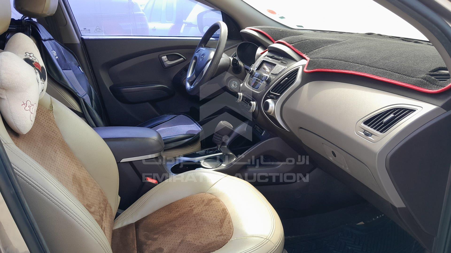 2012 HYUNDAI TUCSON VIN: KMHJT81B8CU444021