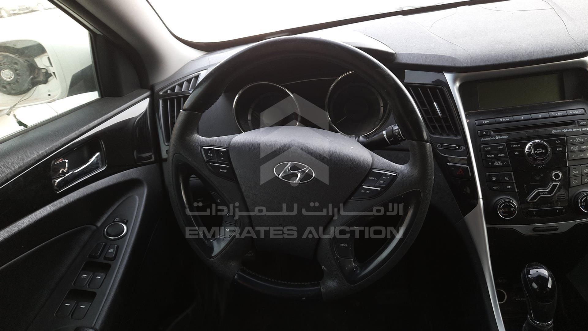2011 HYUNDAI SONATA VIN: 5NPEC4AC5BH235044